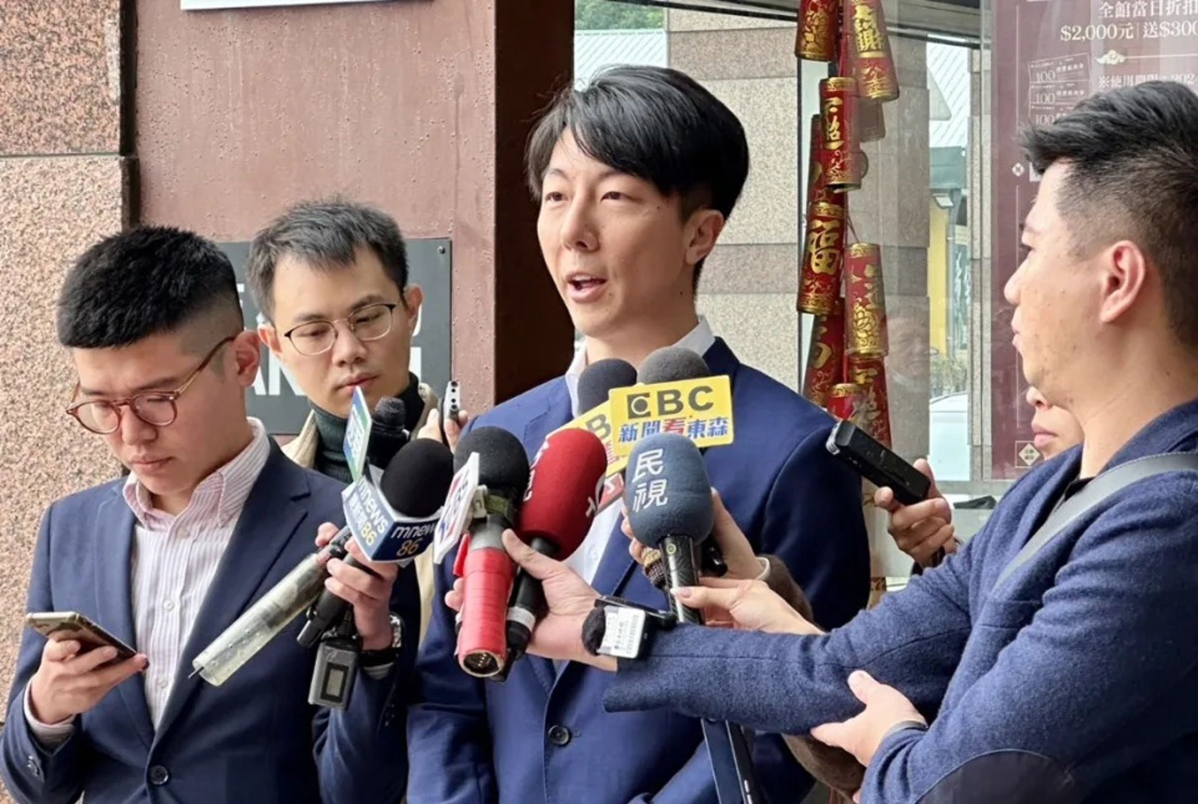 海基會董事長鄭文燦涉及貪污罪遭聲押禁見，民進黨發言人吳崢今（6日）上午做出回應。示意圖。（翻攝自吳崢臉書）