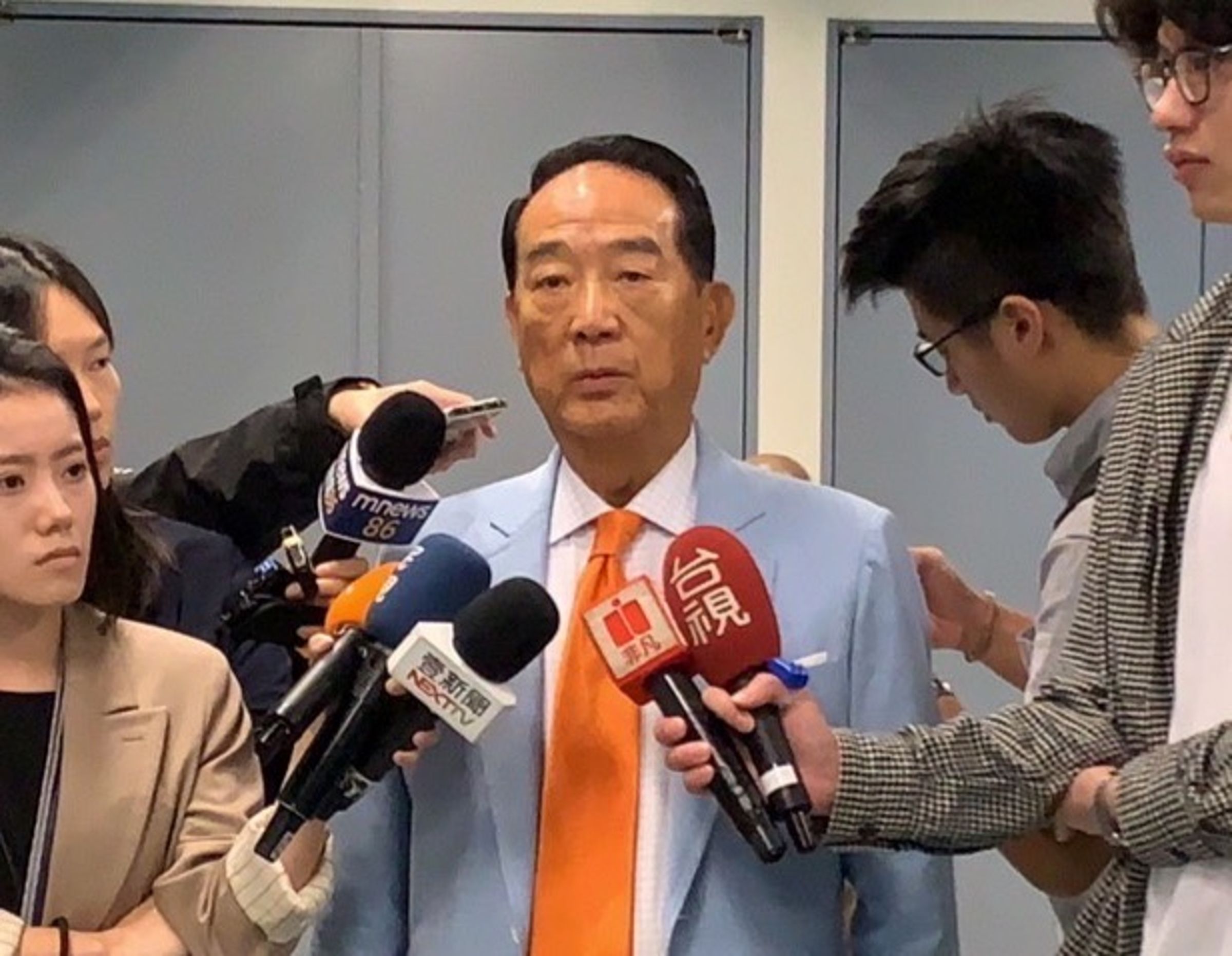 宋楚瑜認為整合不是草包的問題，而是要小心搞出膿包。（親民黨提供）