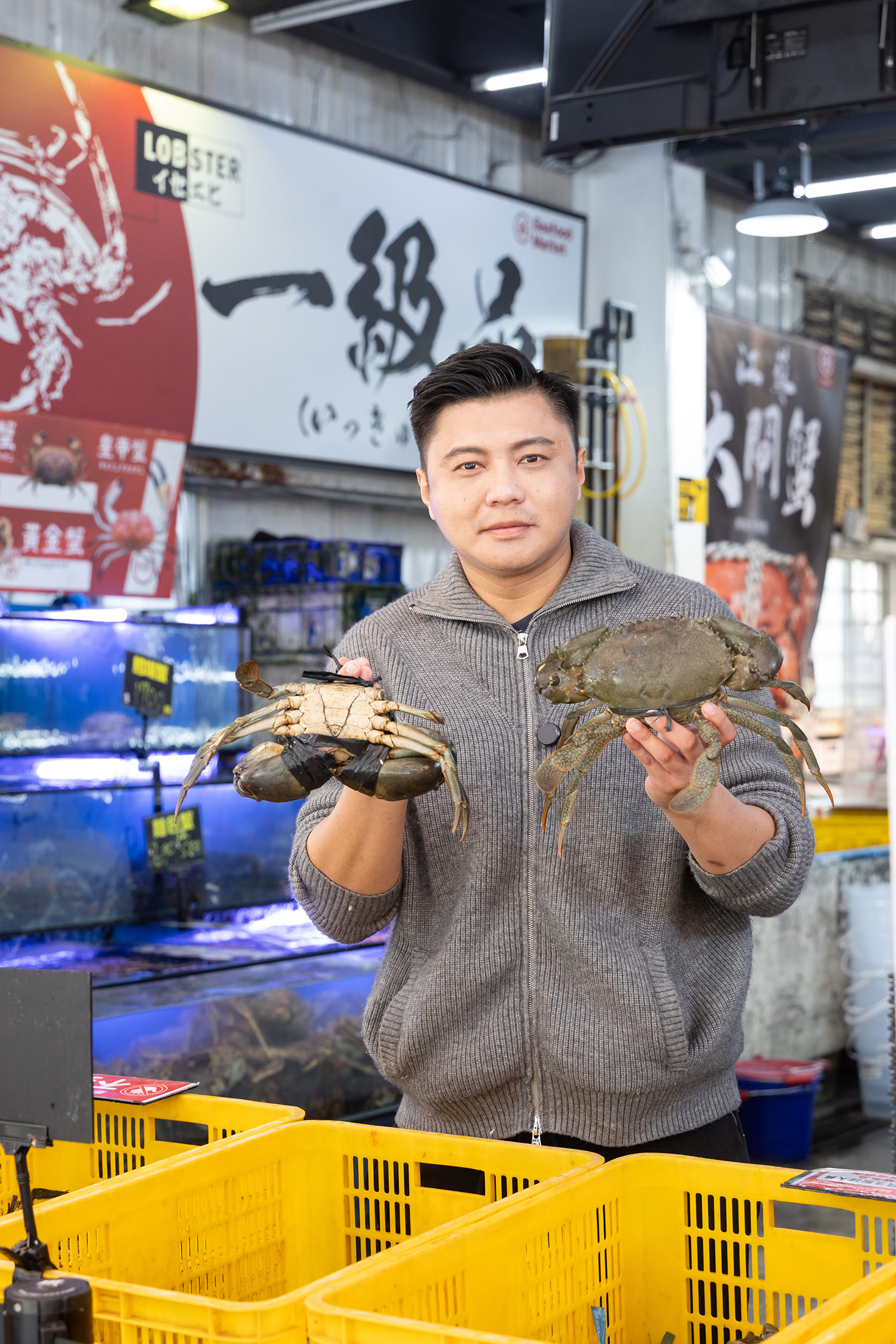 年僅33歲的老闆潘建志，靠著對市場的靈活反應，在台中打造最具知名度的水產品牌。