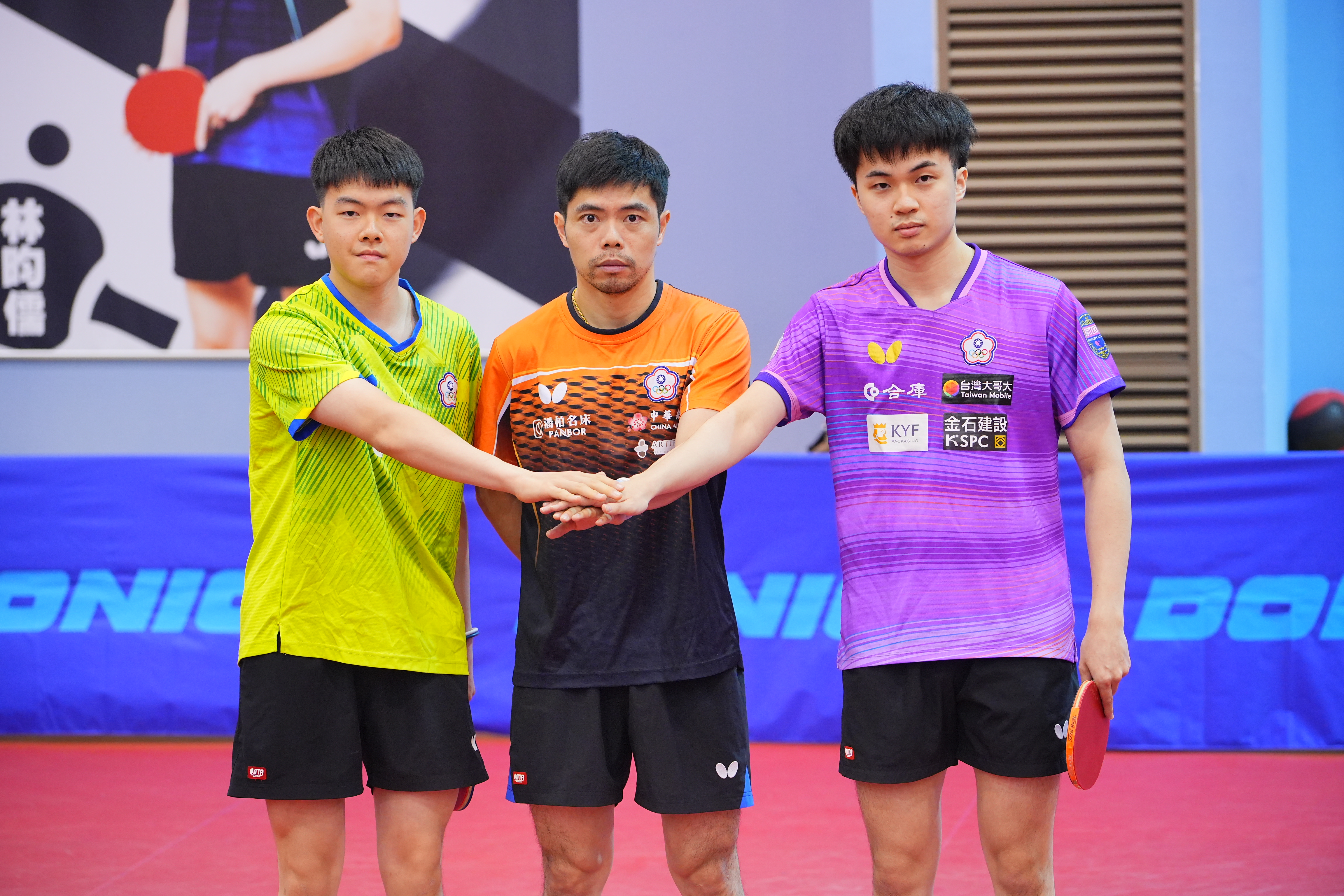 高承睿（左）、林昀儒（右）將組桌球男雙，於月底的新加坡大滿貫賽首度亮相。（本刊資料照，林韋攝））