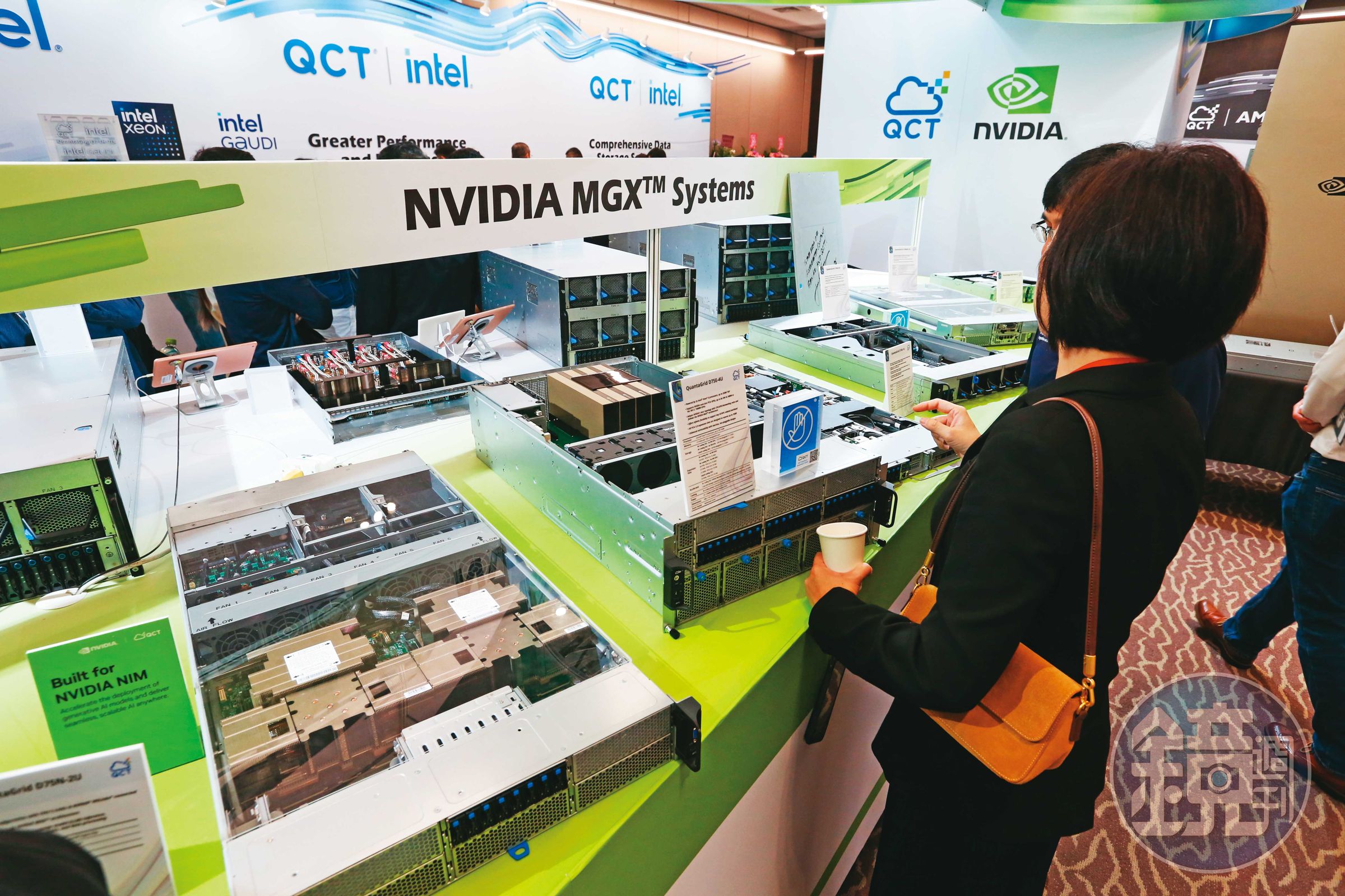 輝達第二季財報雖超越市場預期,但卻少了驚喜感,股價因此出現修正。