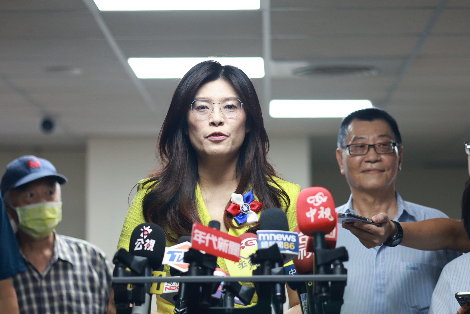 當年以民進黨身分投身政治的鄭麗文，為何背叛同志，由綠轉藍？沈榮欽回憶過往揭一關鍵。（鏡報劉耀勻）