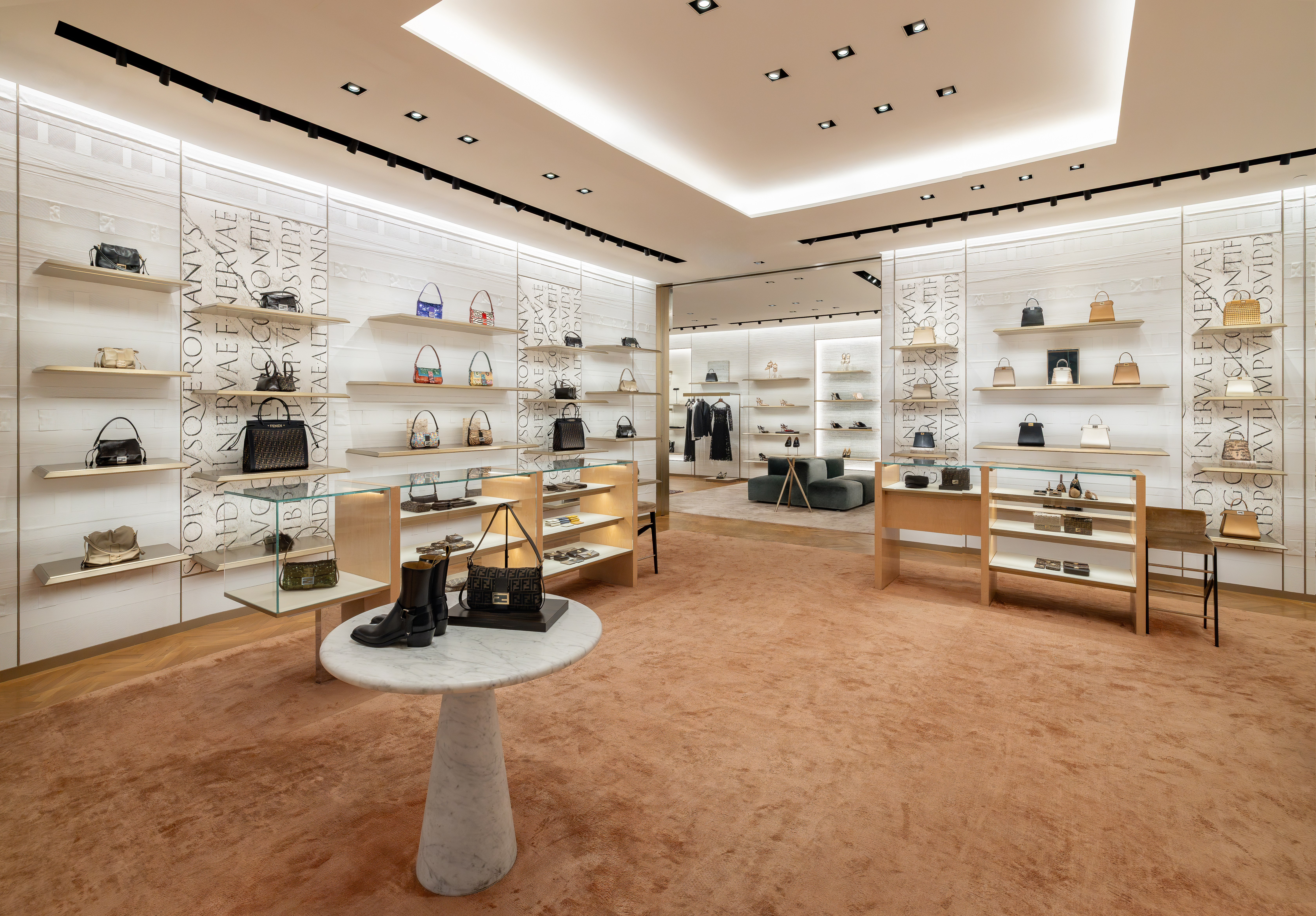 FENDI台北101精品店店裝。（FENDI提供）