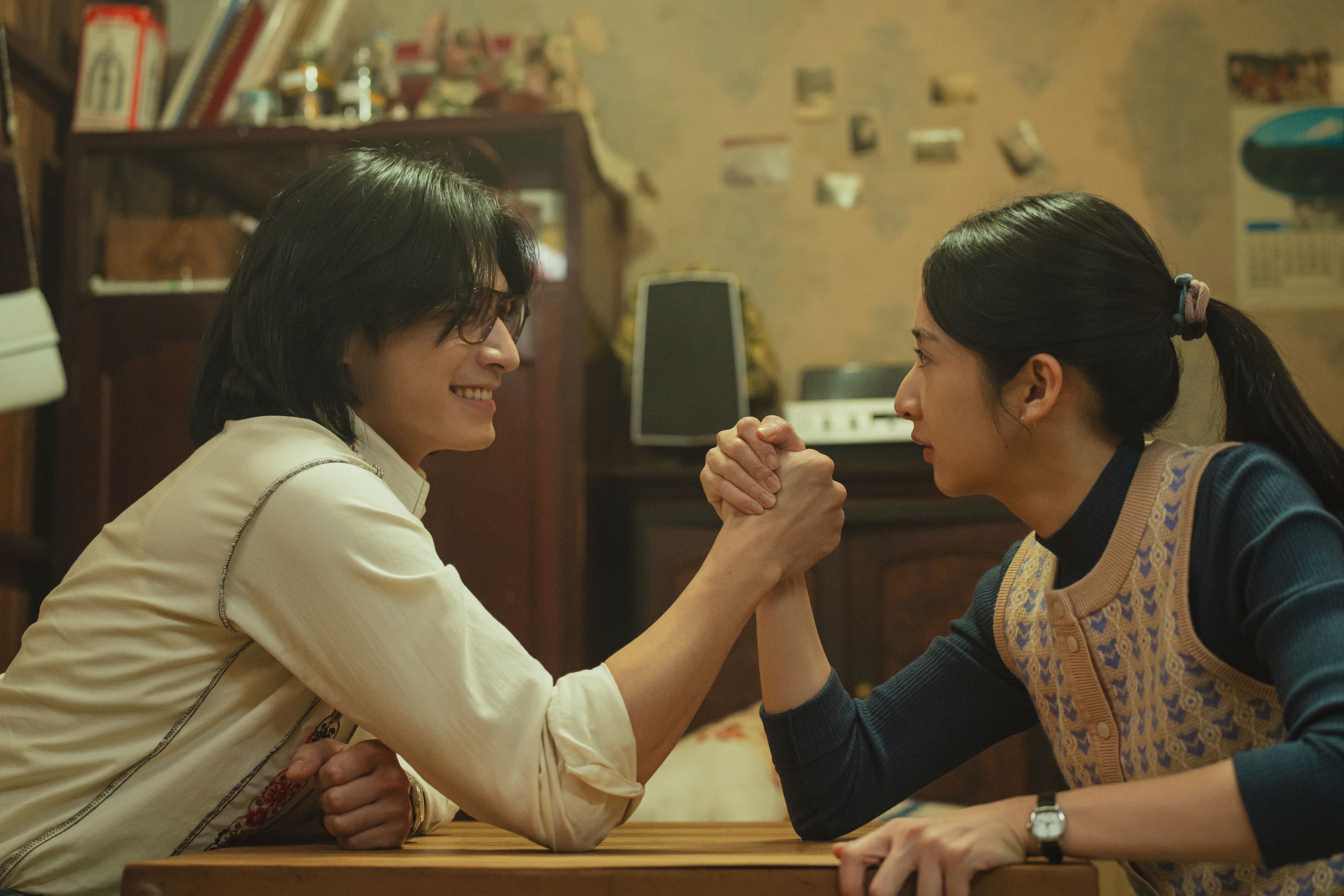 宋柏緯和李沐在《那張照片裡的我們》再度合作。（瀚草文創GrX STUDIO提供）