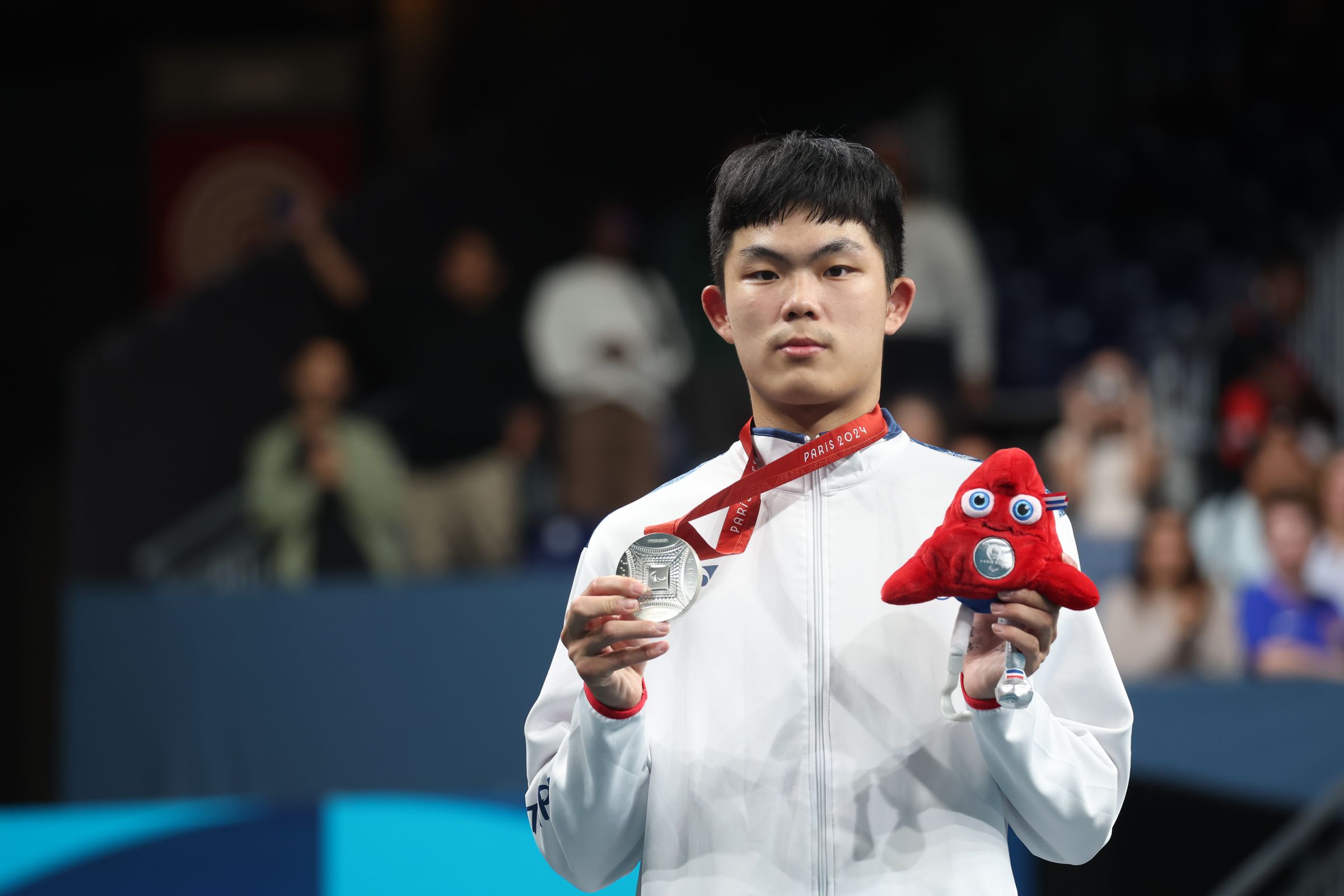 17歲的陳柏諺首度參加帕運就奪下銀牌,賽後他誓言2028洛杉磯帕運要挑戰金牌。(體育署提供)