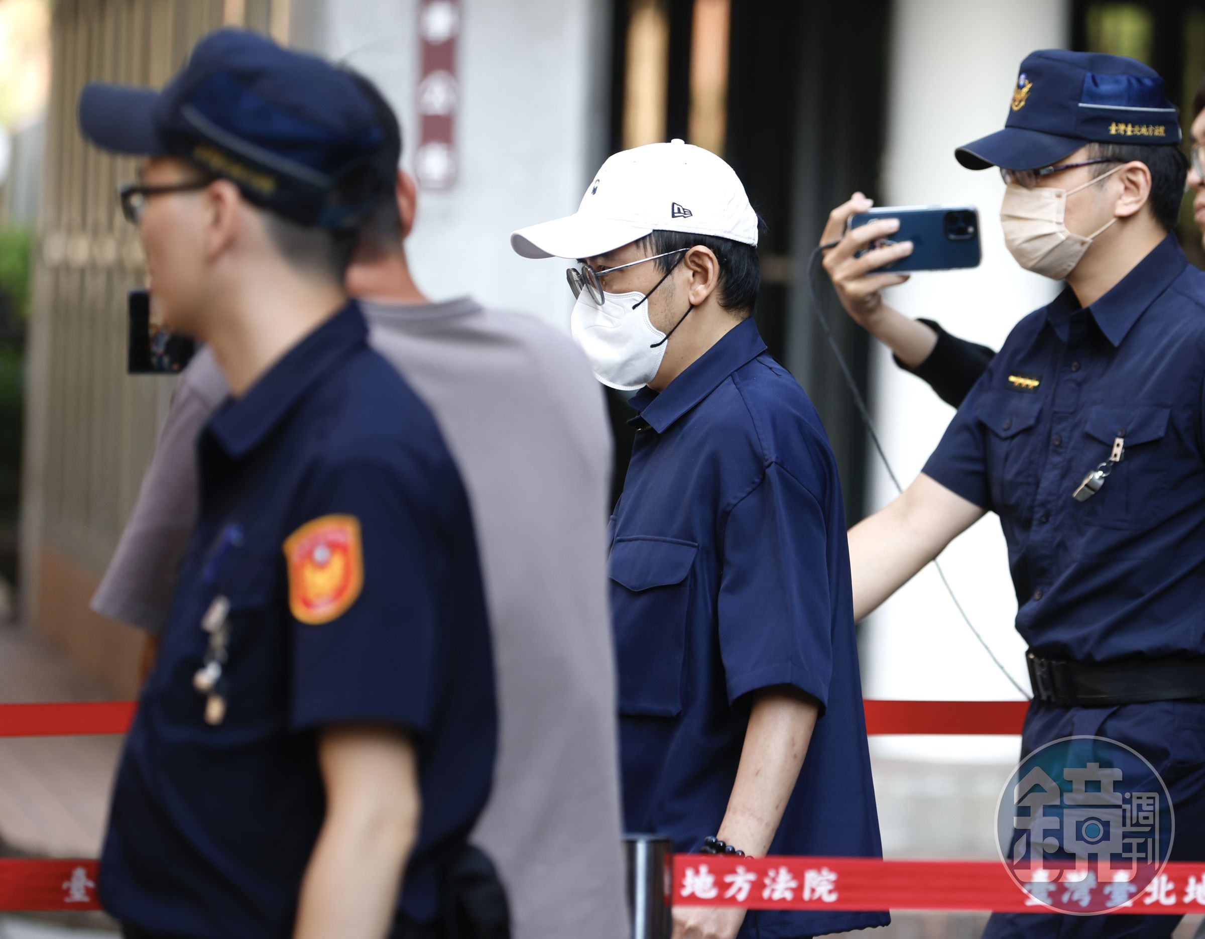 黃子佼昨（10日）下午於北院4度開庭。