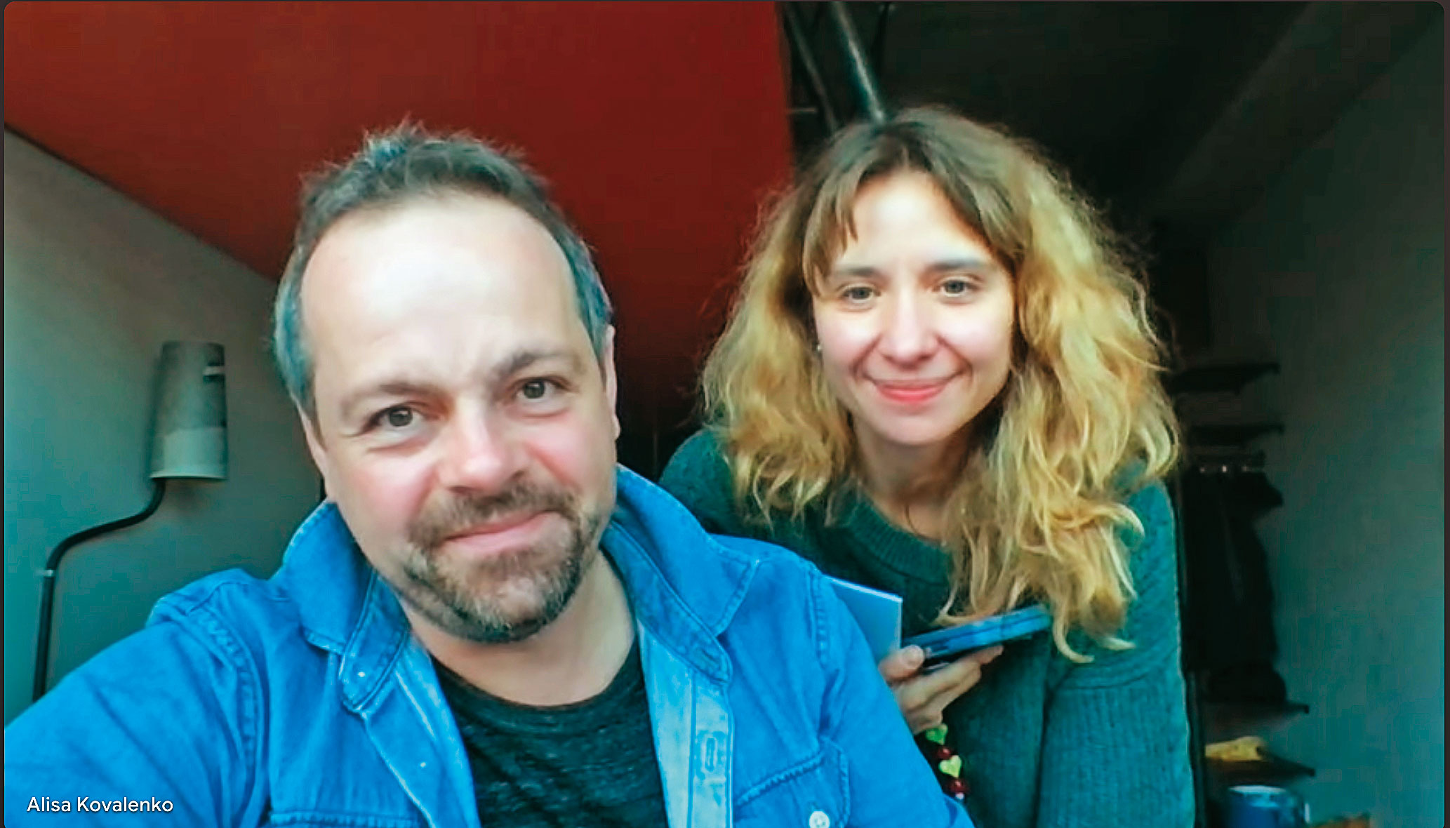 【槍與攝影機4】烏克蘭妻子從軍丈夫卻遭人非議　法國記者霸氣護妻：「支持她自由做決定」