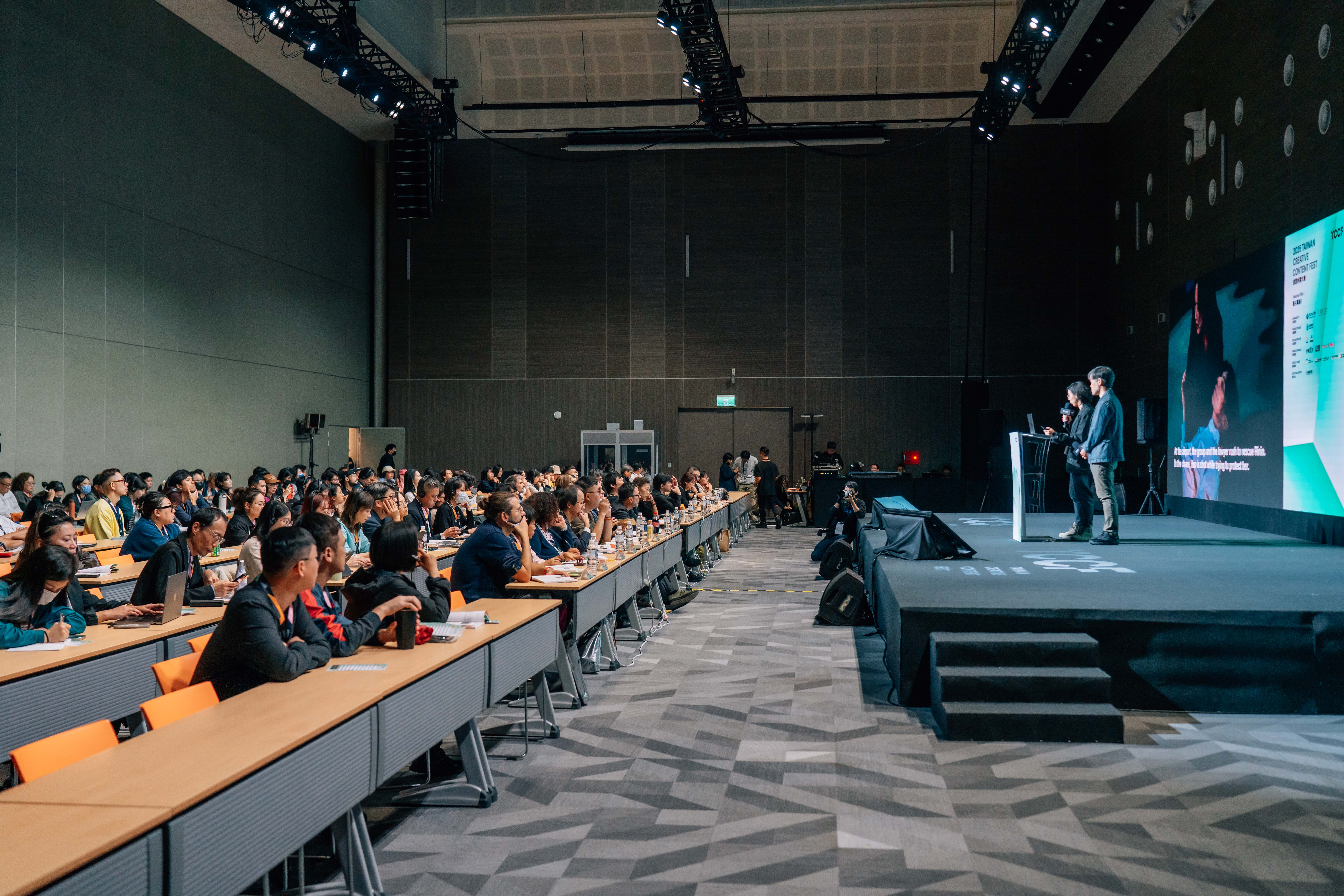 PITCHING 提案大會各專場企劃吸引金獎團隊與跨國合作案齊聚。(文策院提供)