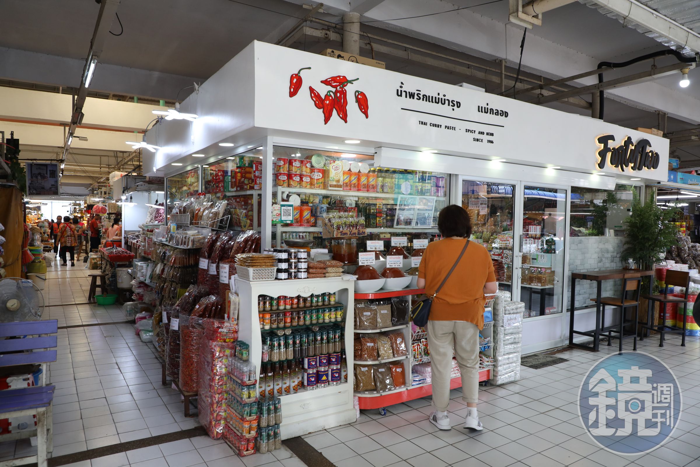 在這間「Forty Two」可以買到各種泰式料理的調味佐料。