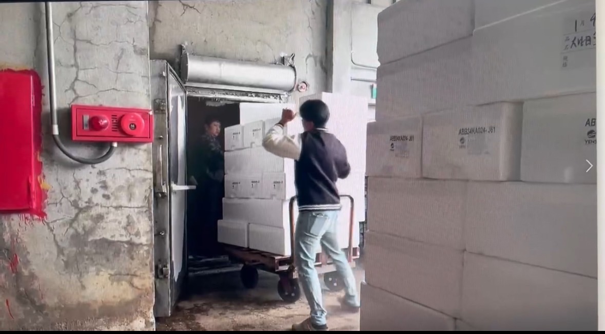 新北市板橋警分局近期破獲一起海產詐騙案，受害廠商多達17家。（翻攝自板橋警聲雲臉書）