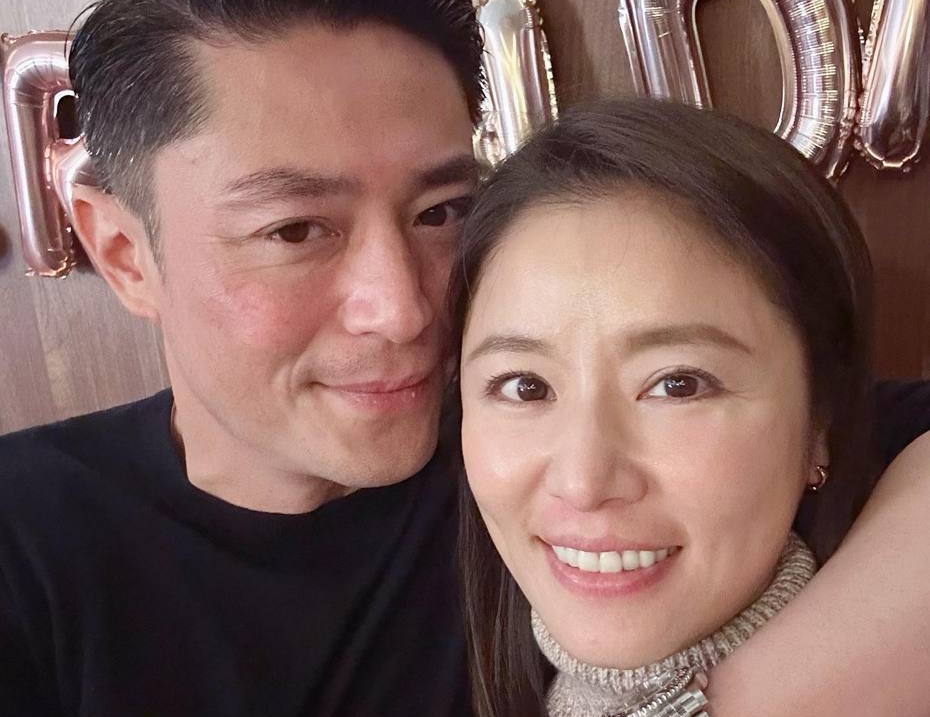 林心如突然走入婚姻成為母親，與霍建華如今分工照顧小孩。（翻攝自林心如臉書）