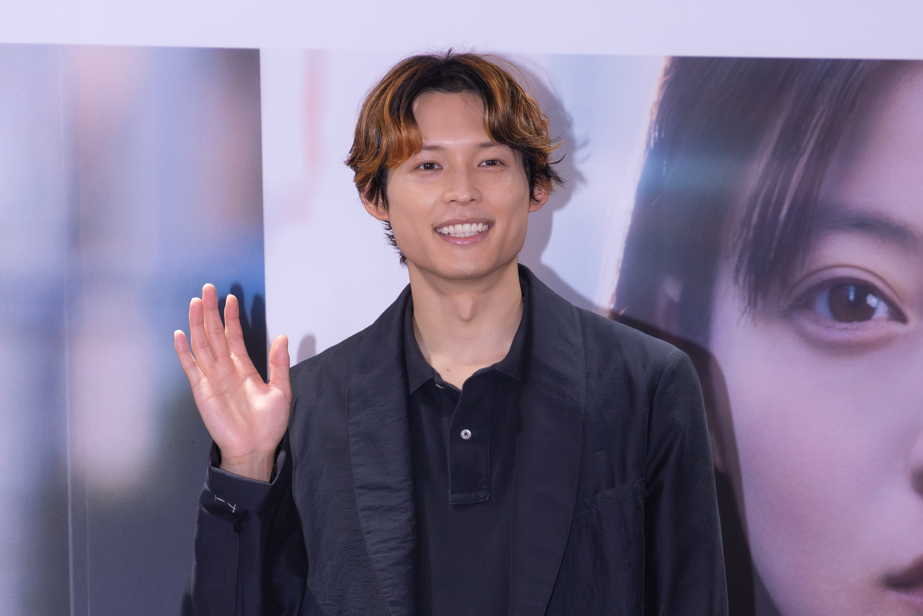 早上九點舉行記者會，松村北斗元氣滿滿，原來是一早就吃了鹹豆漿。
