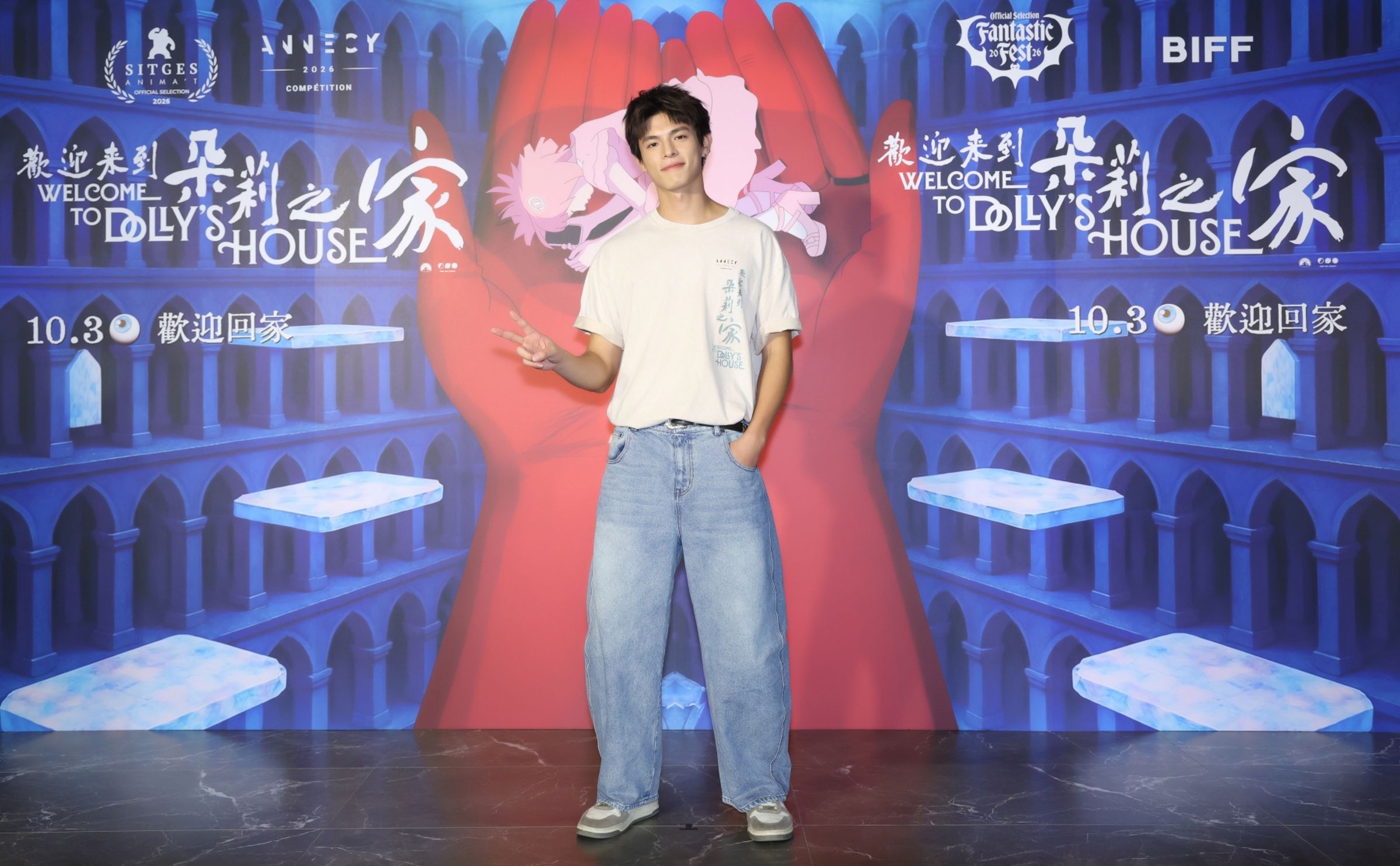 邱以太不喜歡自己的東西被別人亂動，媽媽如果要把他的劇本挪開，都要先問過他才行。（深空天體提供）