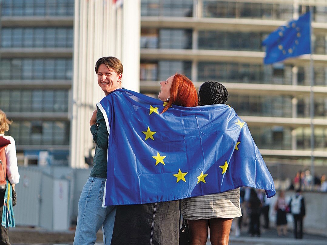 近2年歐股華麗轉身，吸引國際聰明錢流入。（翻攝European Commission臉書）