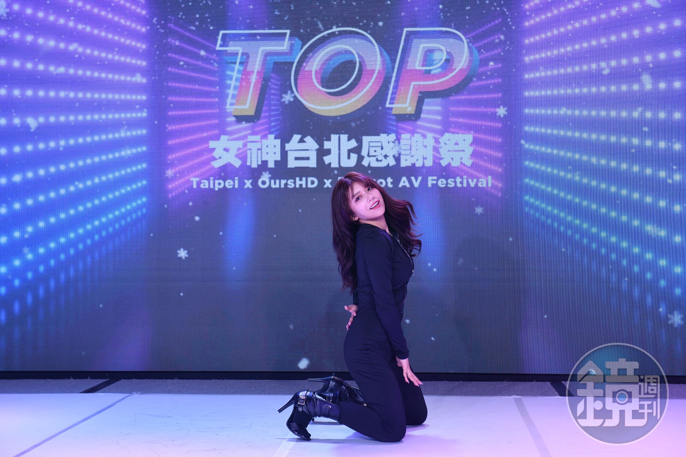 川越鈴子舞姿超撩人，她問粉絲：「我性感嗎？」