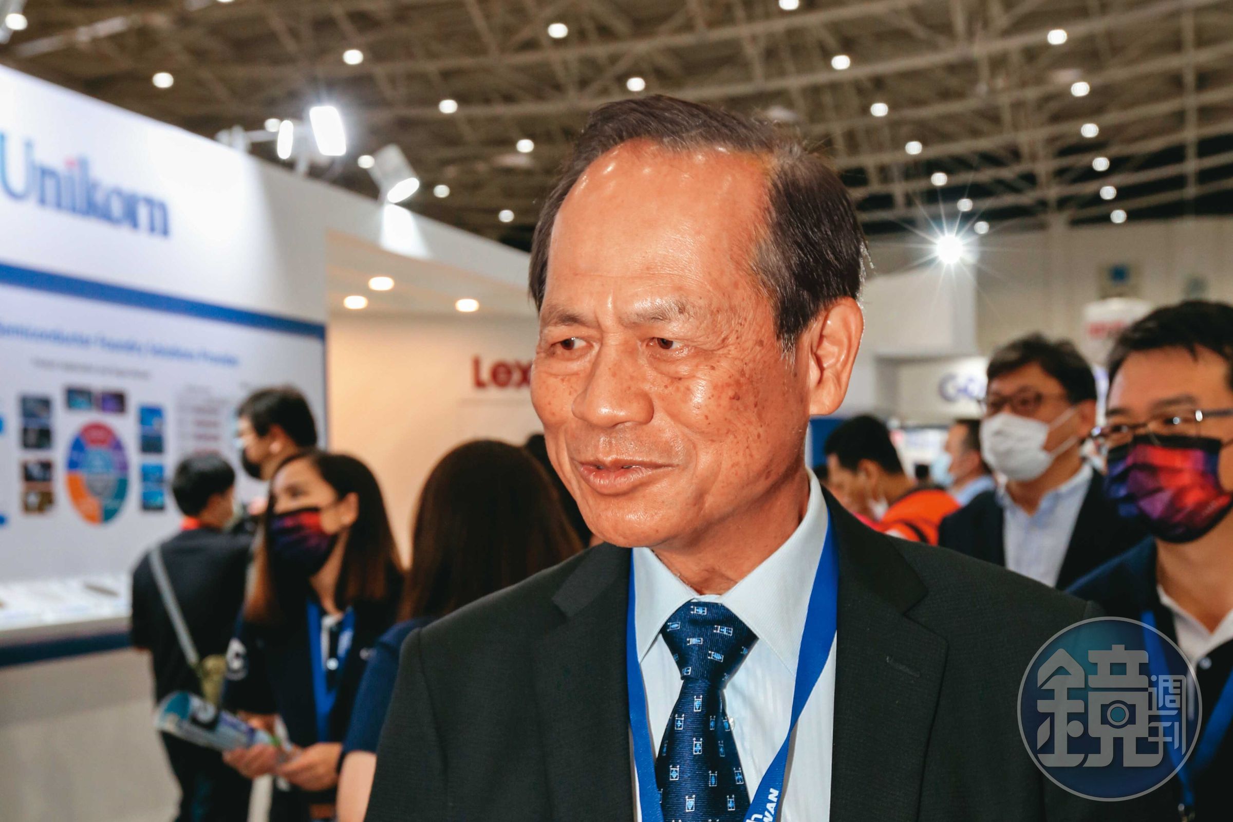 誠美材董事長何昭陽、總經理連巍鐘2派因意見不合交火。