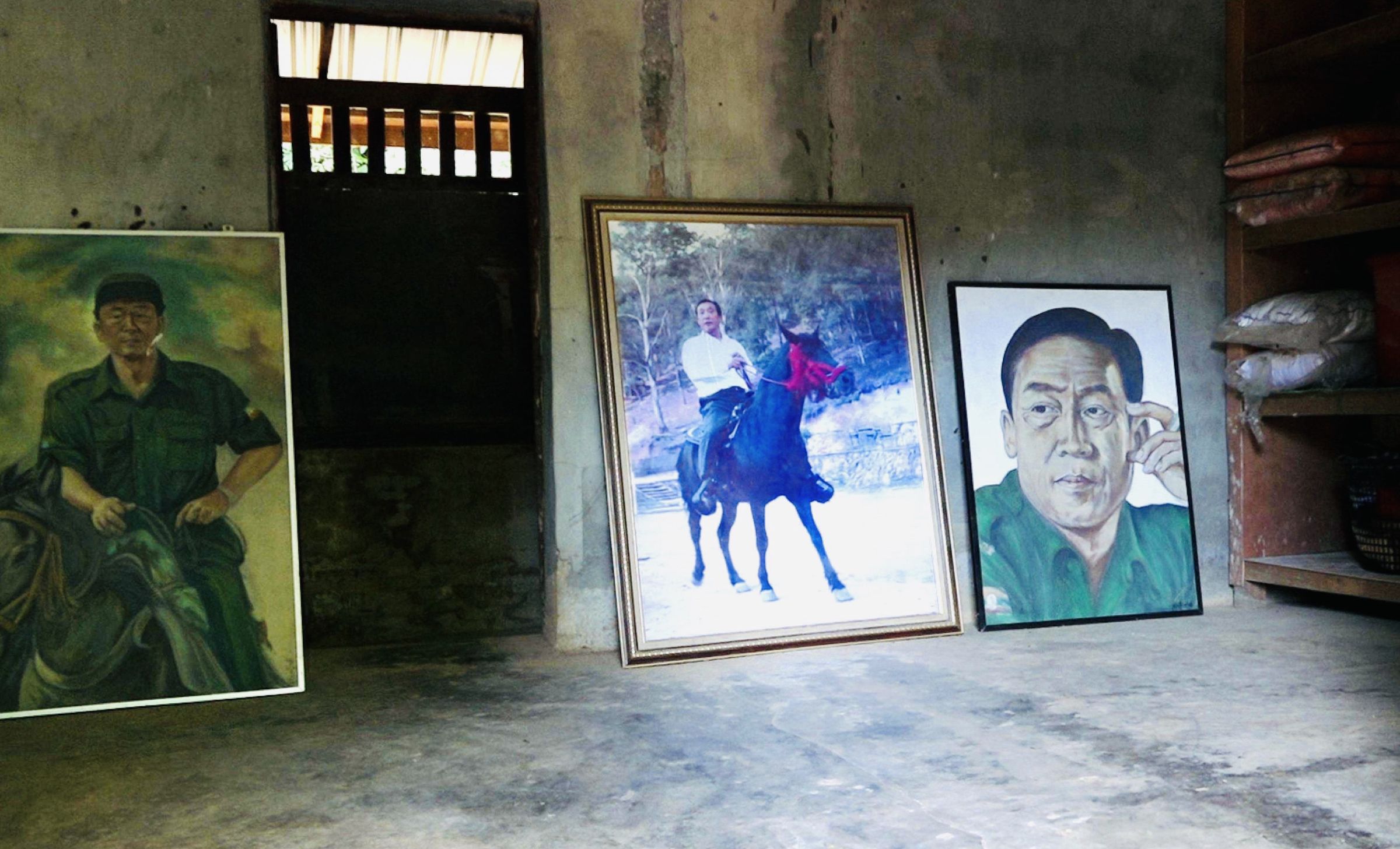 坤沙毒品帝國與恩怨情仇在《金三角 孤軍淚》曝光。（海鵬提供）