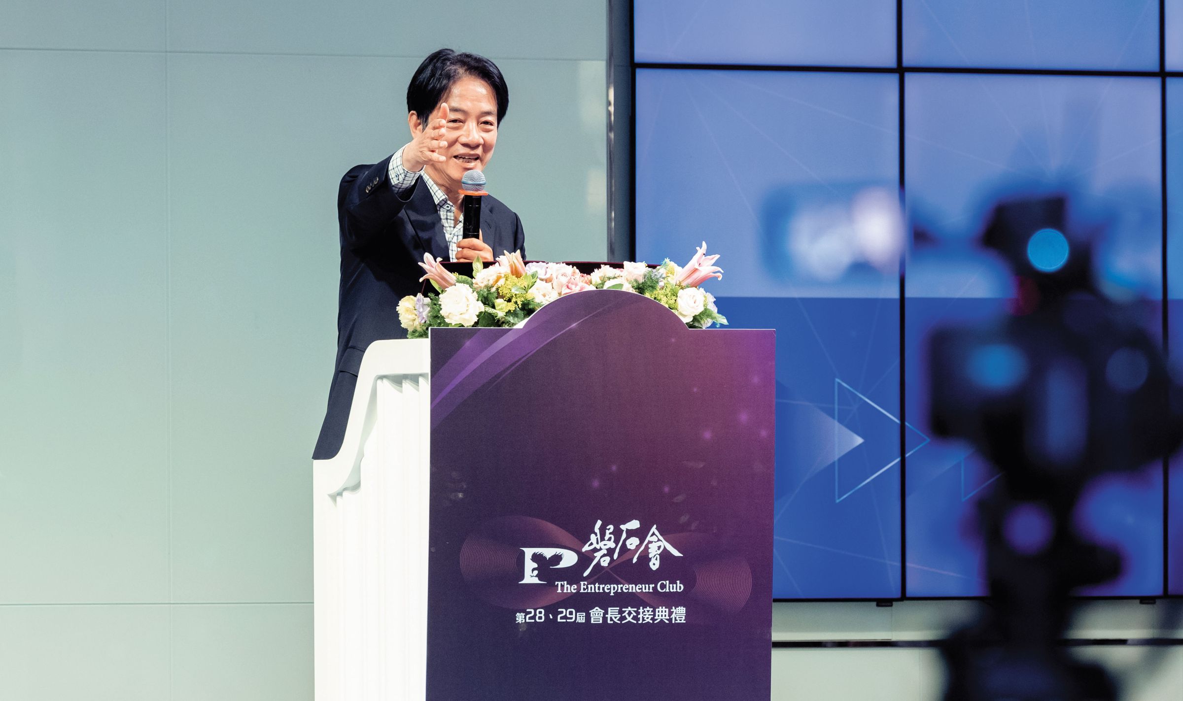 總統賴清德日前參加活動，提及台電已在進行重啟核二、核三廠的程序，引起外界譁然。（總統府提供）