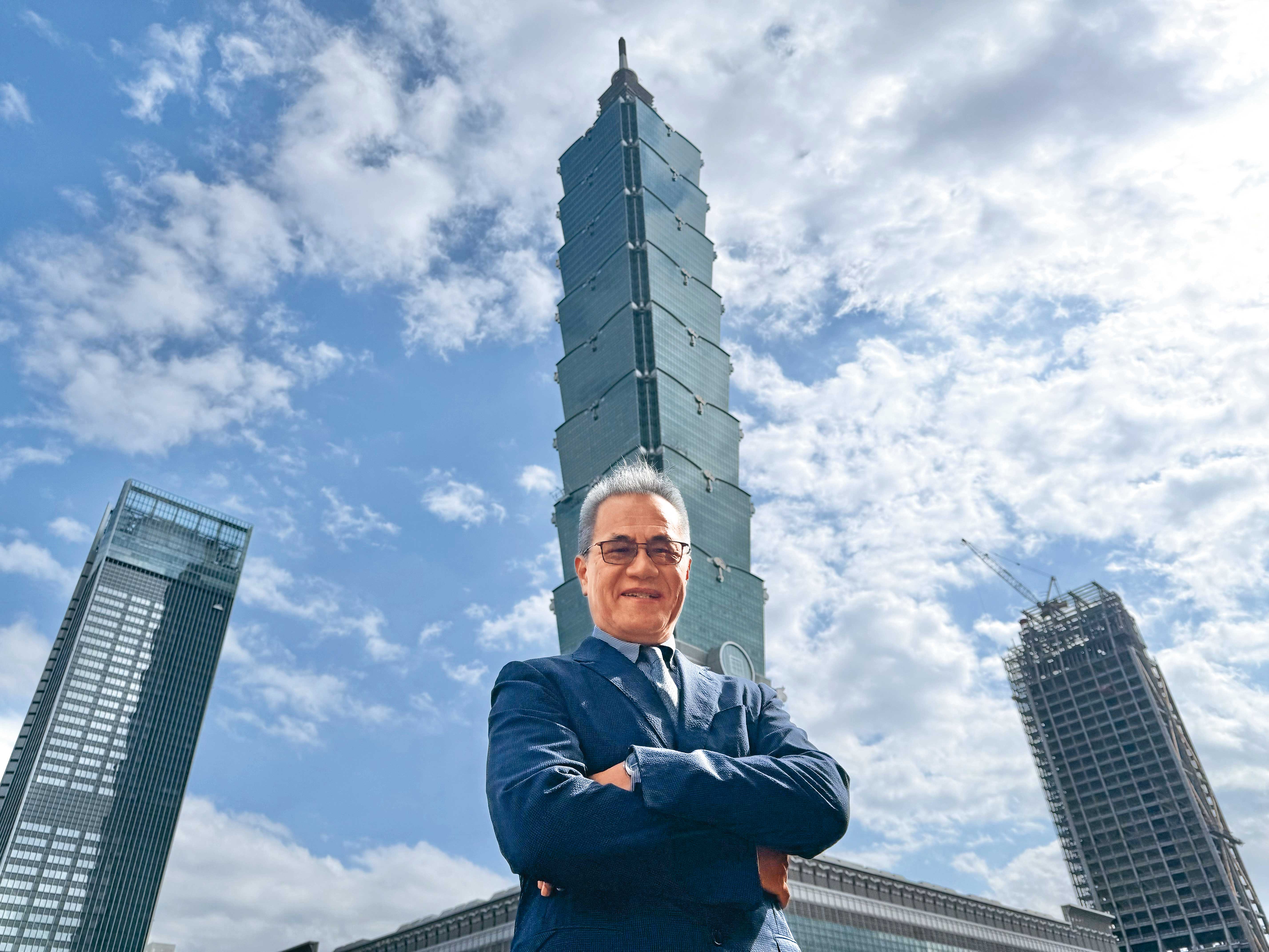 王嘉煌深知台廠優勢在於效率,靠著同業做不到的客製化和機動服務,爭取國際訂單。