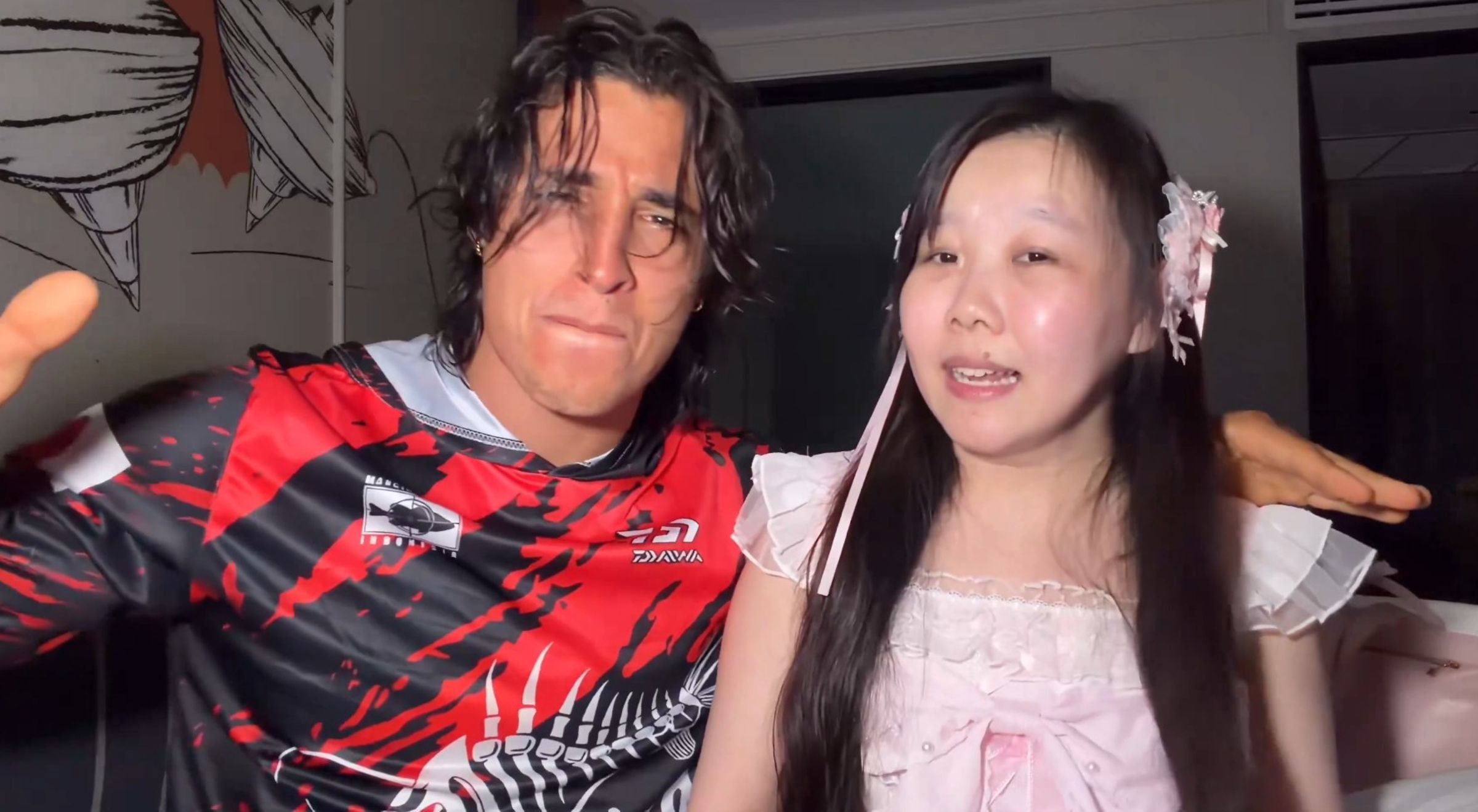 AV男優Gattouz0日前在IG曝光中國網黃冰凌紫萱的真面目。(翻攝自IG@gattouzw)