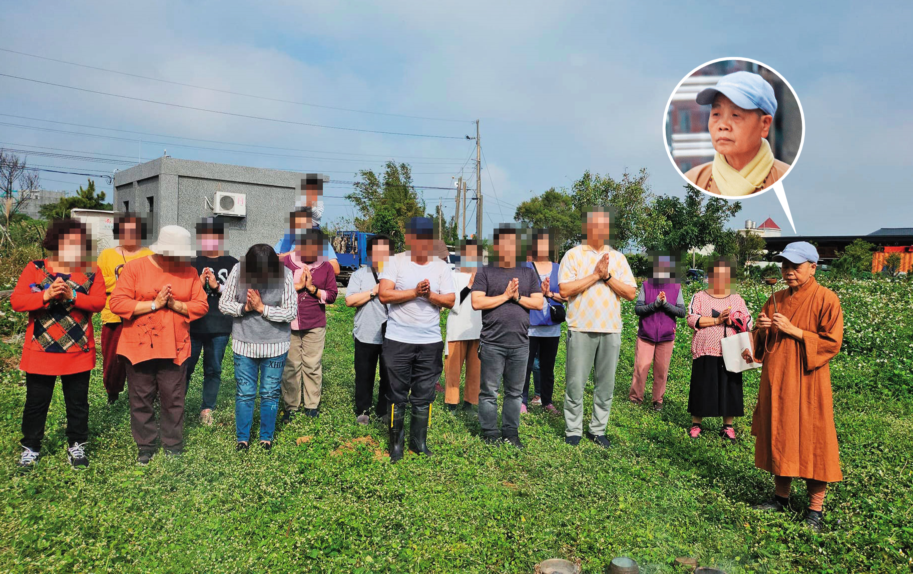 如念法師（右1）15歲即出家，曾租辦公室舉辦佛學營及幼兒英語班，在桃園地區名氣不小，連信眾都曾無息借錢給她。