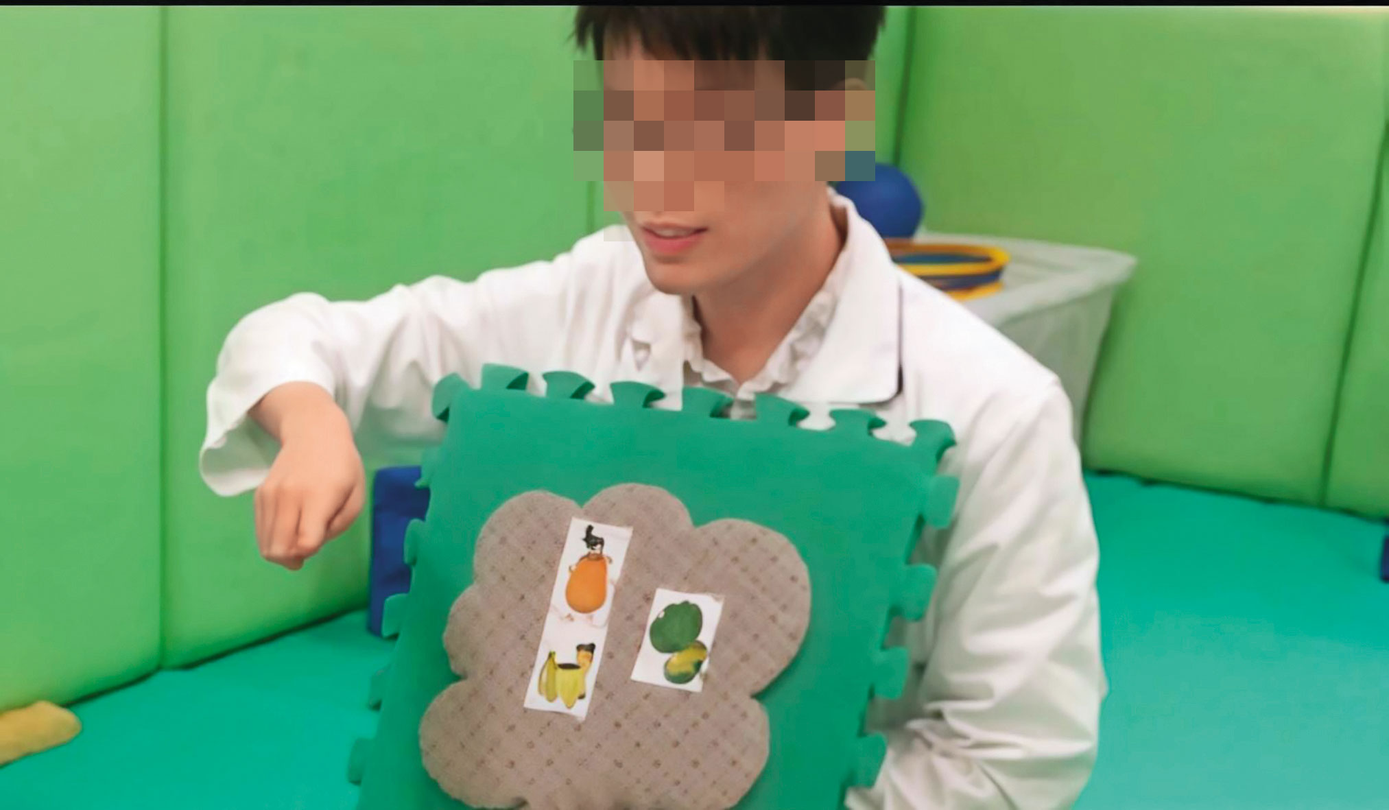 陳姓治療師擁有國立大學碩士學位及多張證照，還曾經在醫學中心服務。（翻攝網路）