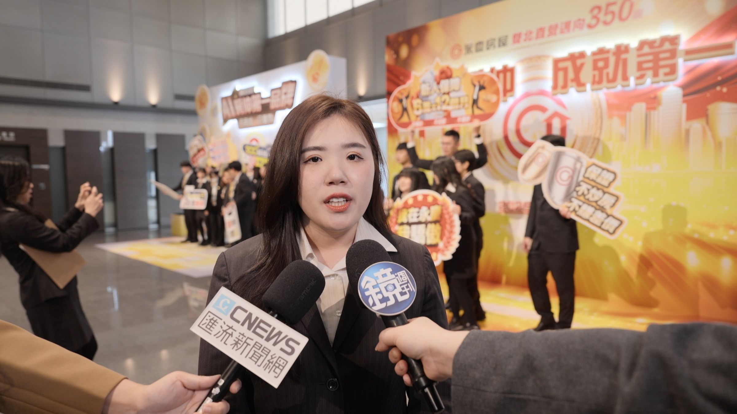 北漂追夢的許湘琳,透過永慶房屋「團隊合作」模式與專業分工,成功讓薪資翻三倍,離在台北置產夢想更近一步。