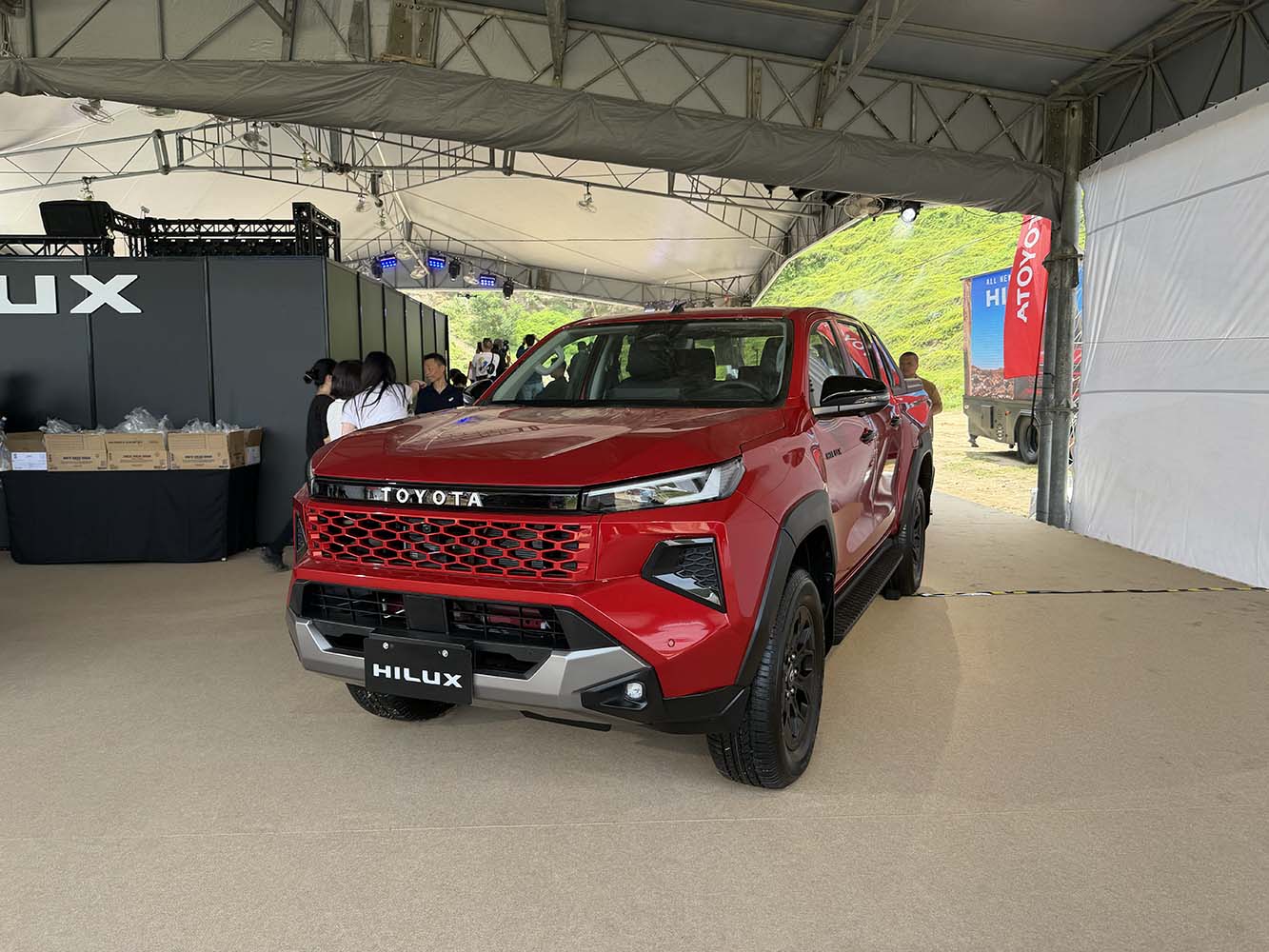 新車上市/日系皮卡 大改款TOYOTA Hilux登台