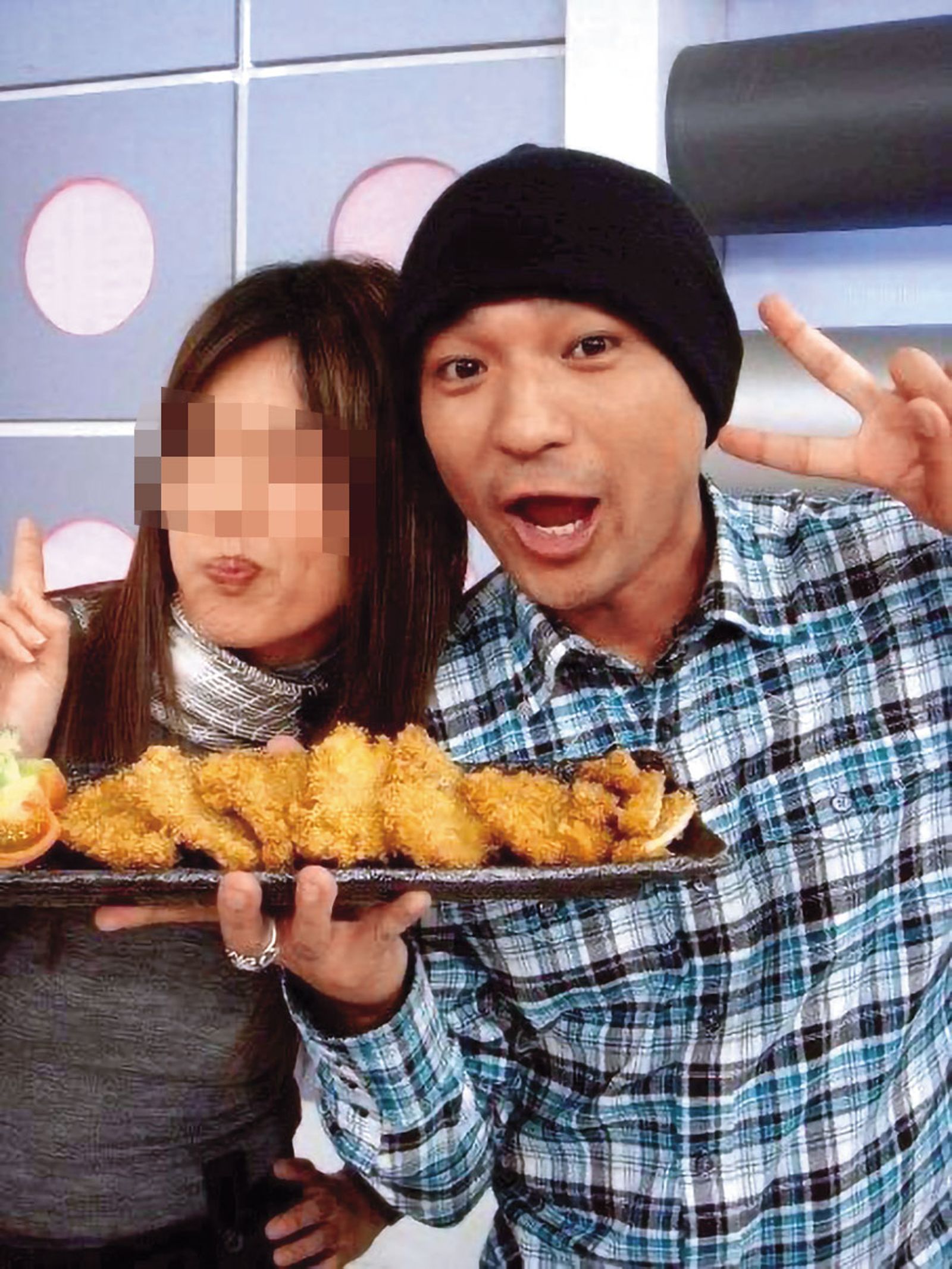 小馬哥哥指控二姊（左）是澳豐吸金案的漏網之魚，懷疑小馬（右）跟她共謀洗錢，向調查局舉報。（讀者提供）