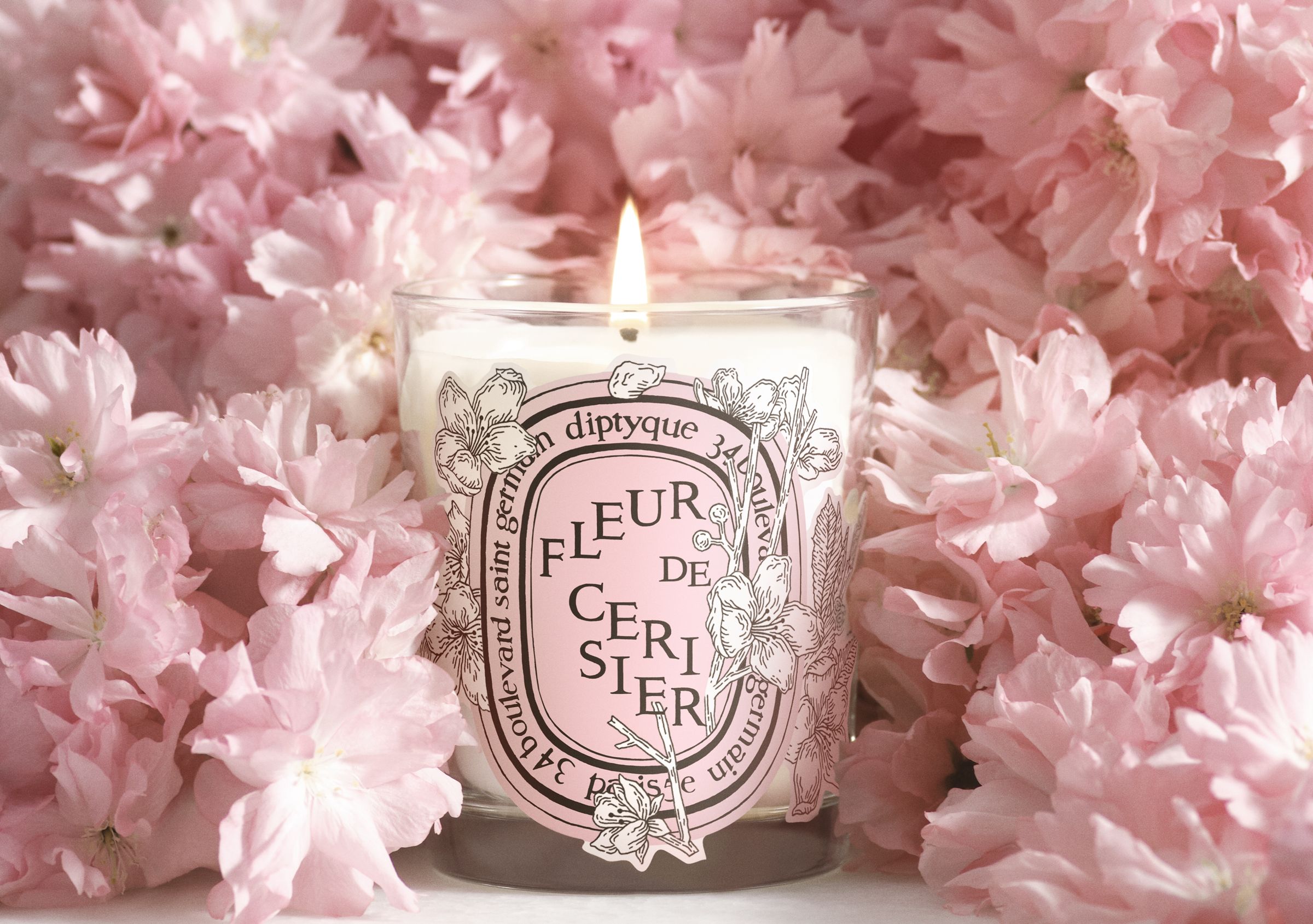 Diptyque 2024限量櫻花香氛蠟燭。190g / NT$2,300(10/10 APOTHECARY提供)