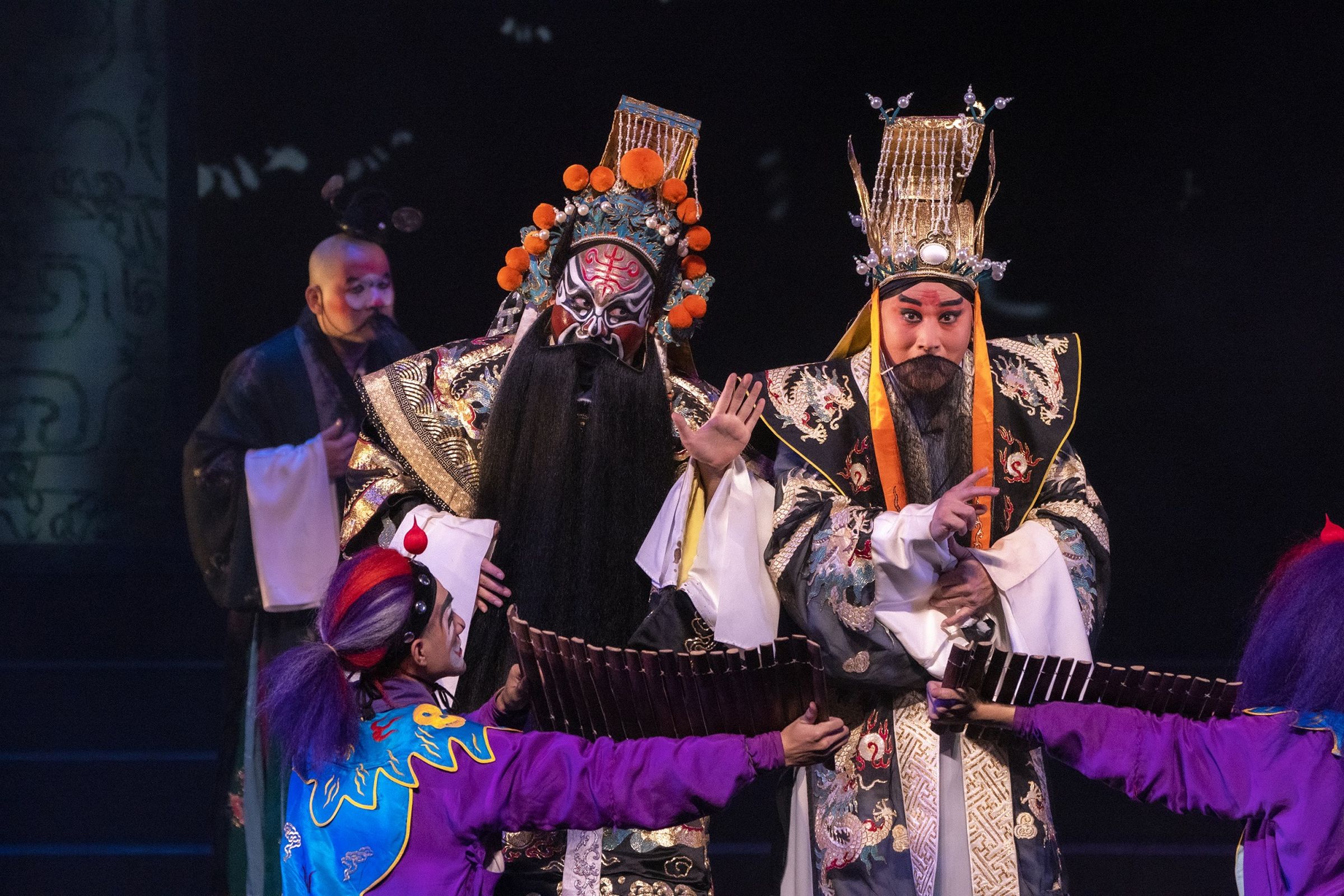 國光劇團將國家戲劇院演出的《天地一秀才—閻羅夢》帶到庄頭劇場。（文化部提供）