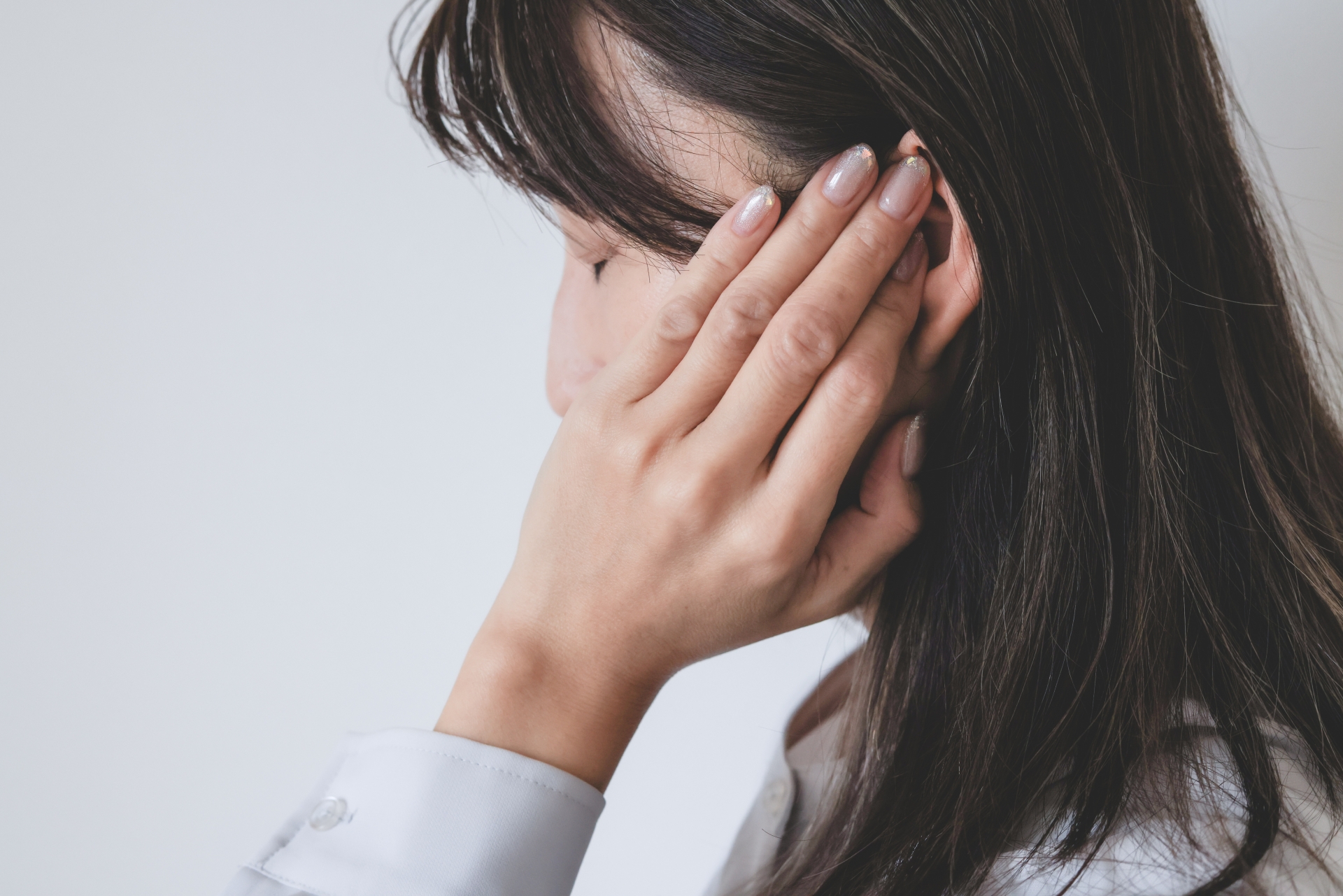 女網友抱怨經常凌晨被迫聽到鄰居叫床聲，干擾她的生活。（示意圖，photoAC）