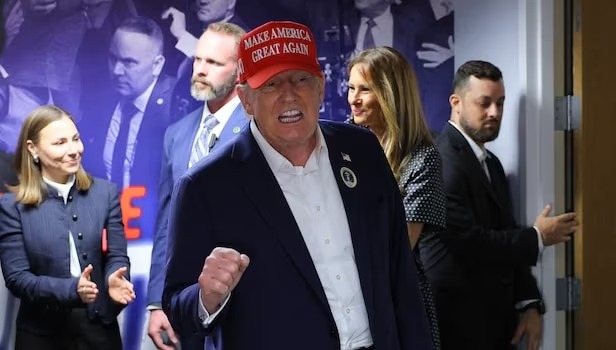 川普將再度威武？《紐時》預測當選機率達90%。（翻自X平台）