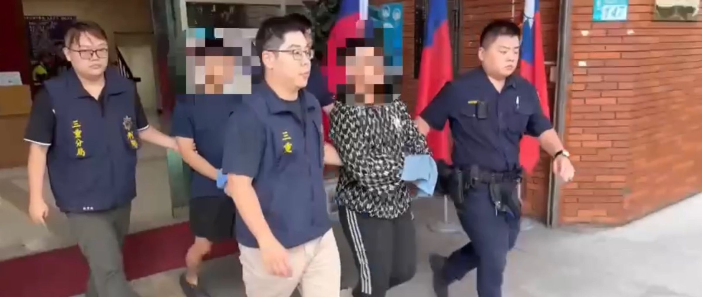 王男等3人依妨害自由、傷害等罪嫌,移送新北地檢及少年法庭偵辦。(三重分局提供)