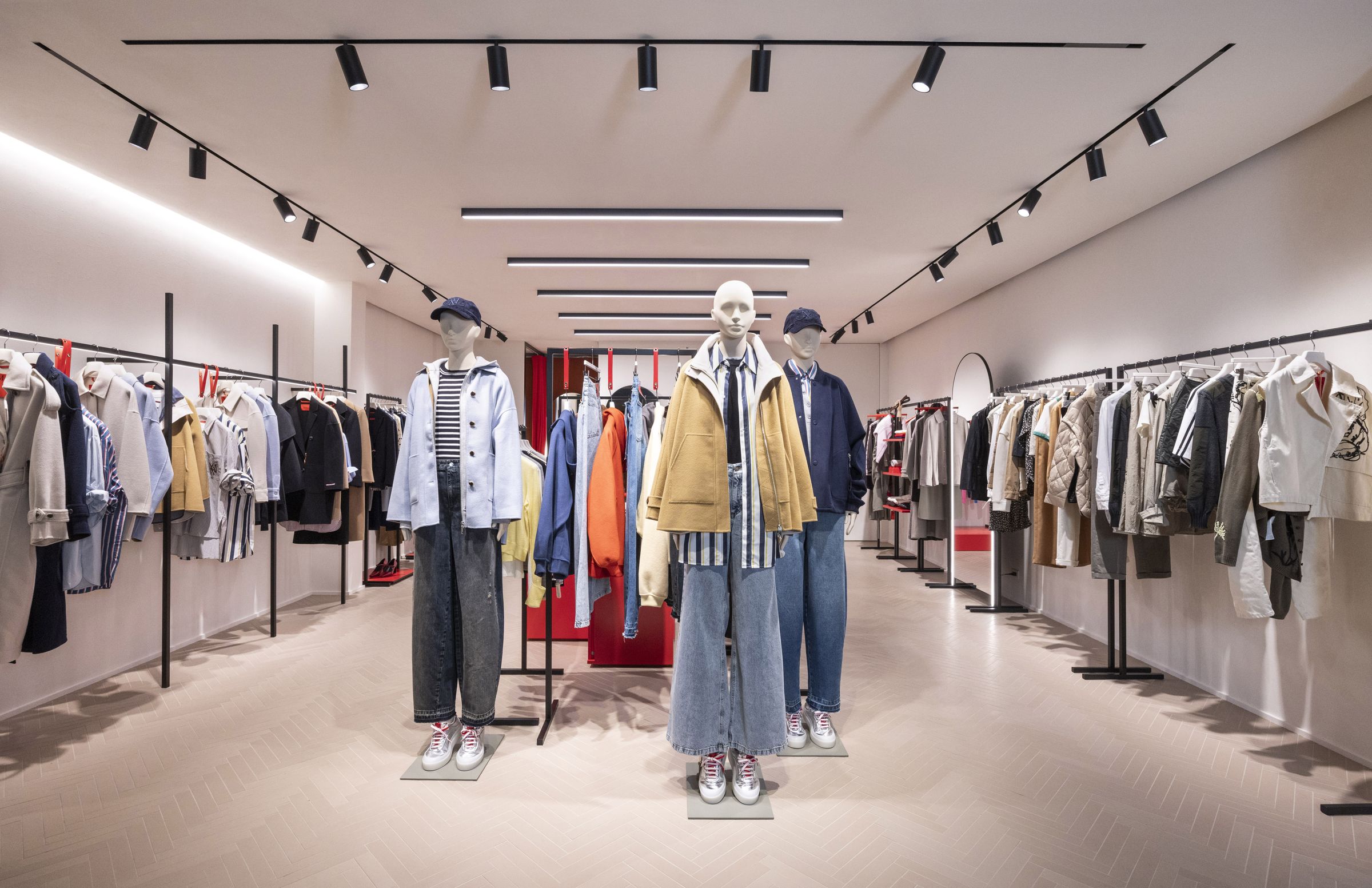 MAX&Co.新光三越信義A11店景照。