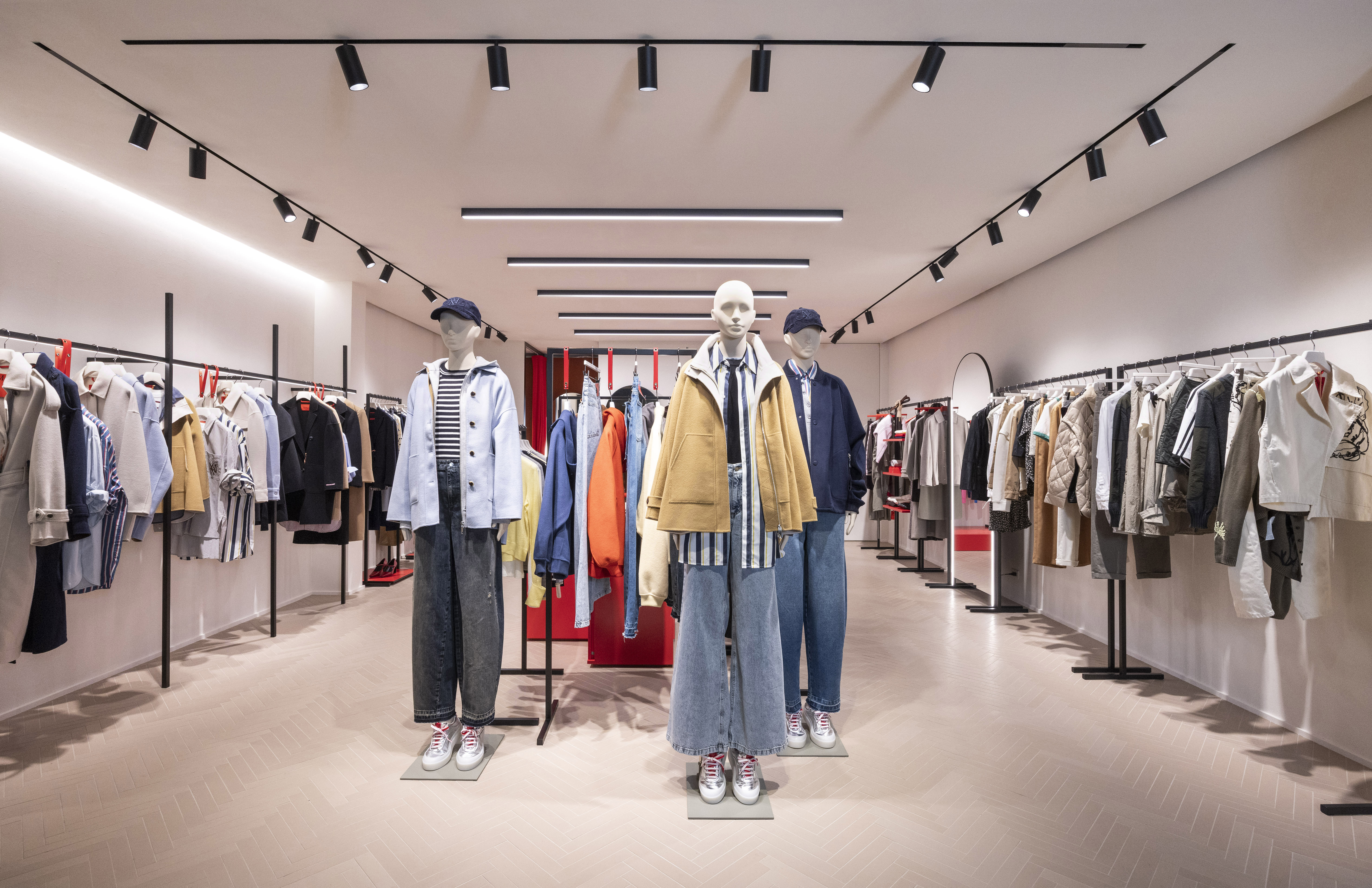MAX&Co.新光三越信義A11店景照。