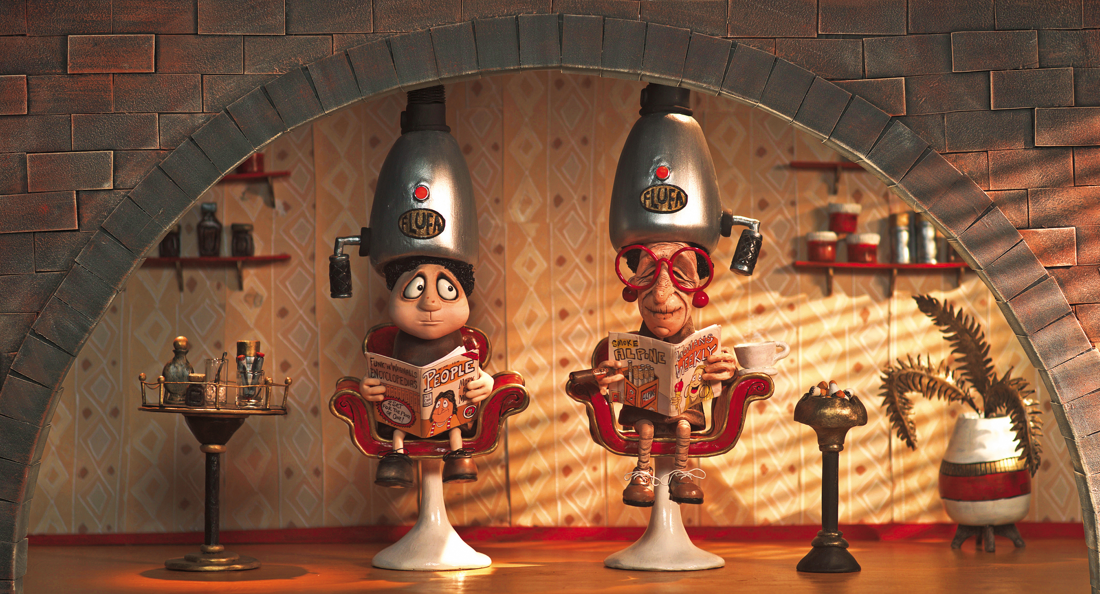 悲慘少女與雙胞胎弟弟各分東西，幸而與古怪阿嬤擁有一段溫暖忘年交，活出燦爛自我。（好威映象提供）