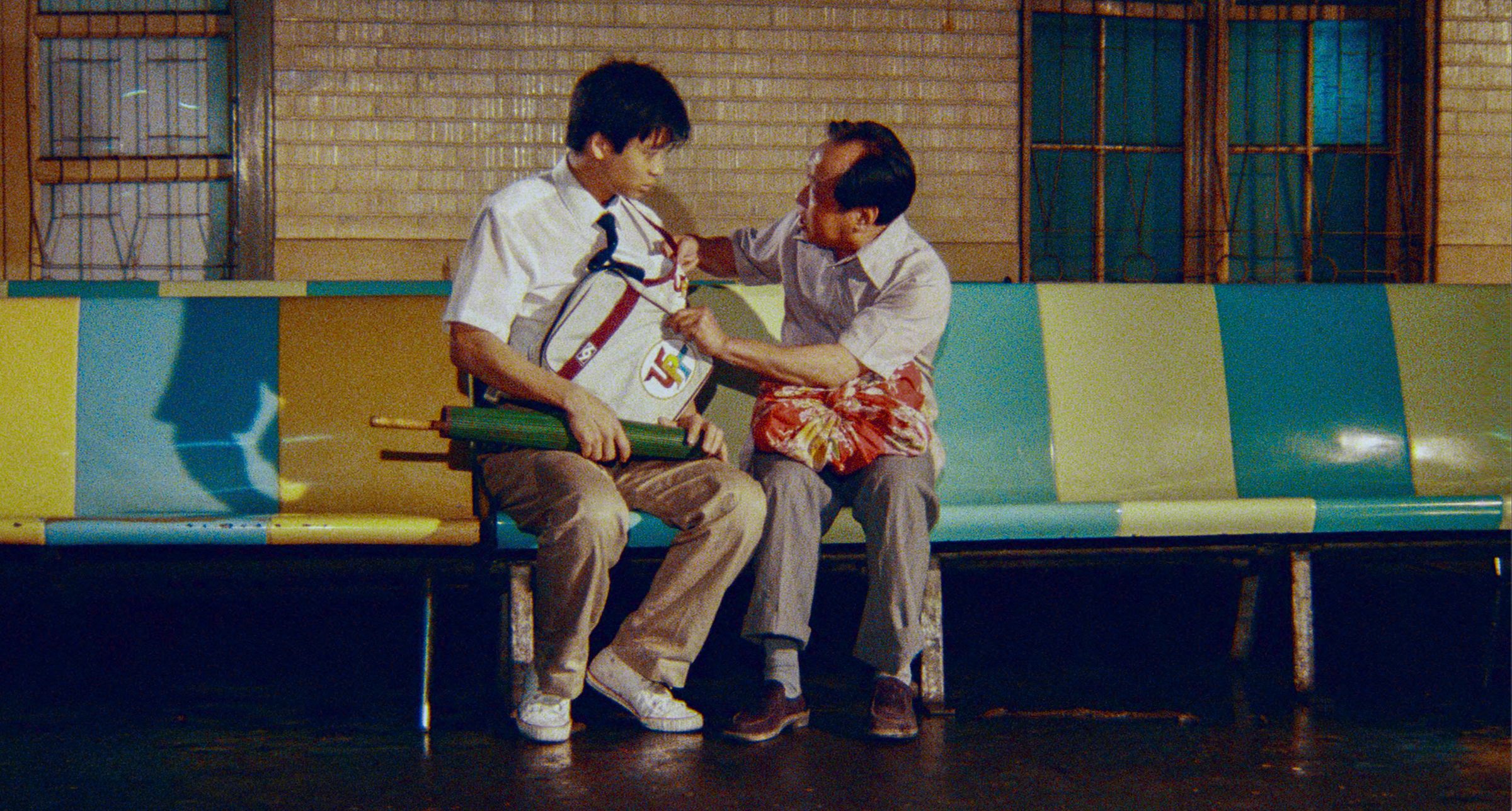 《美人圖》描繪南部農村囡仔到台北的航空公司求職。(國家影視聽中心提供)