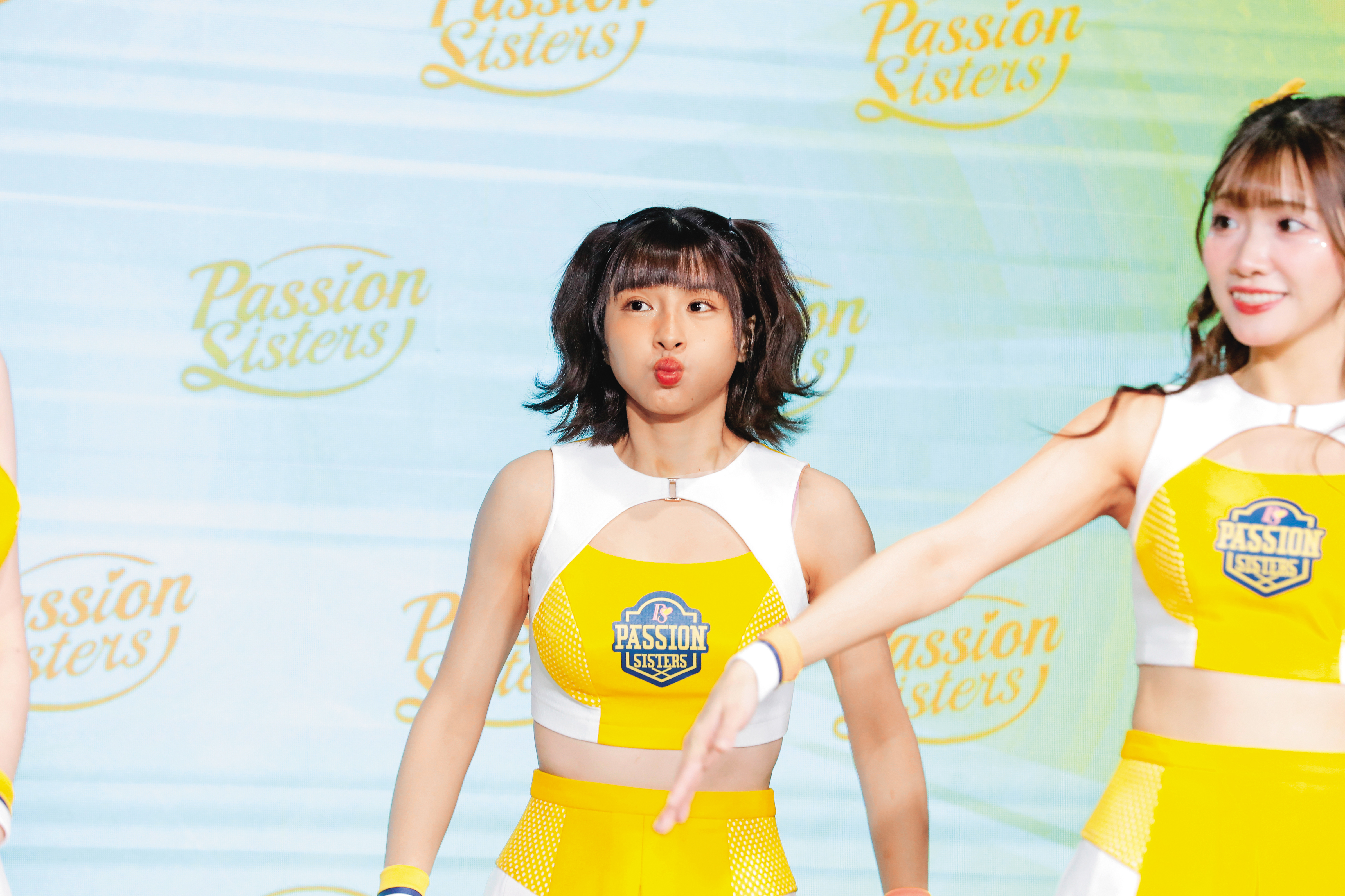 峮峮「壯」態維持不錯，不愧是無法撼動的「重」量級元老。