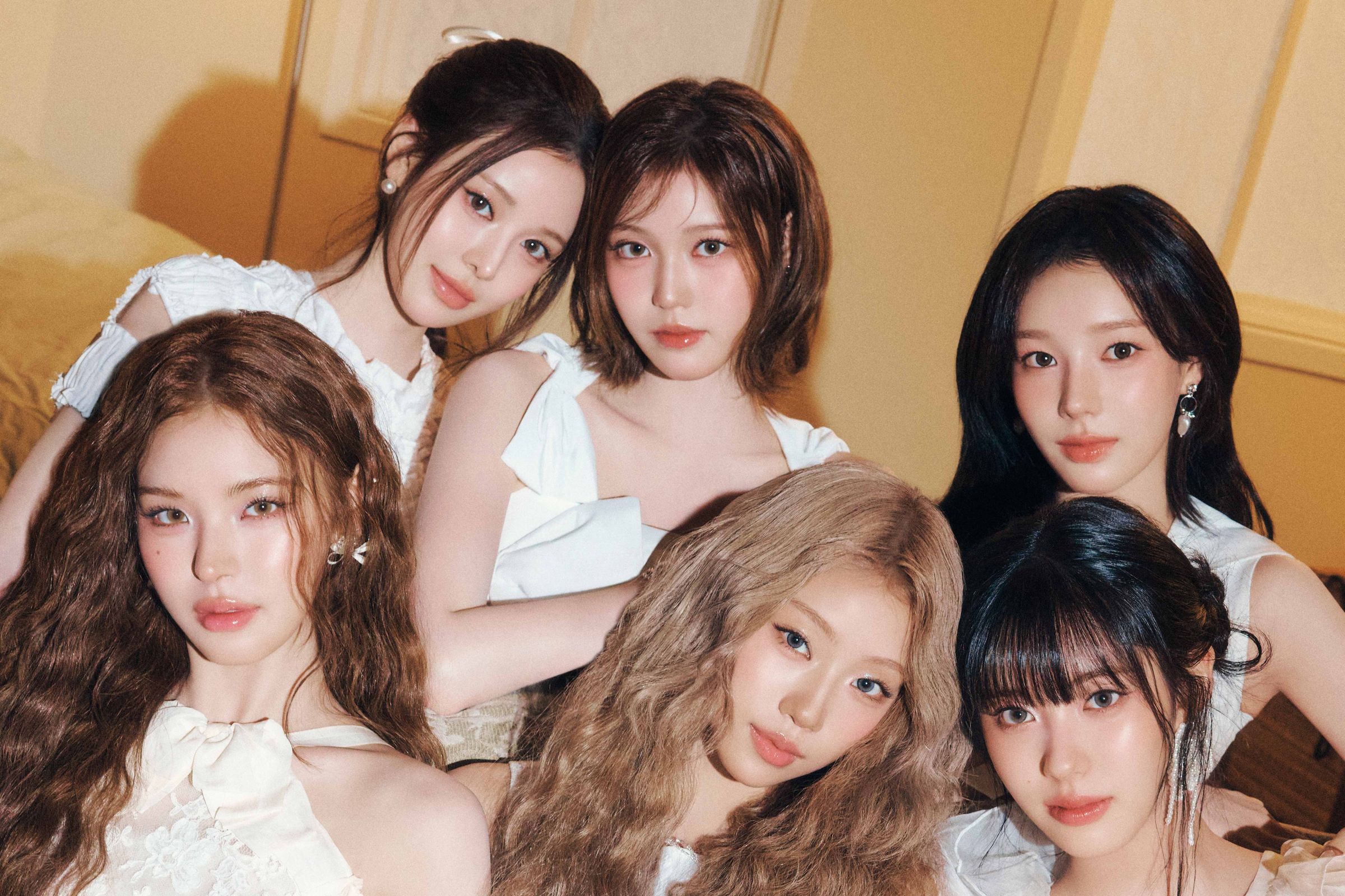izna10月9日首度登陸台北 Zepp New Taipei 與台北歌迷近距離互動。(光尚娛樂提供)