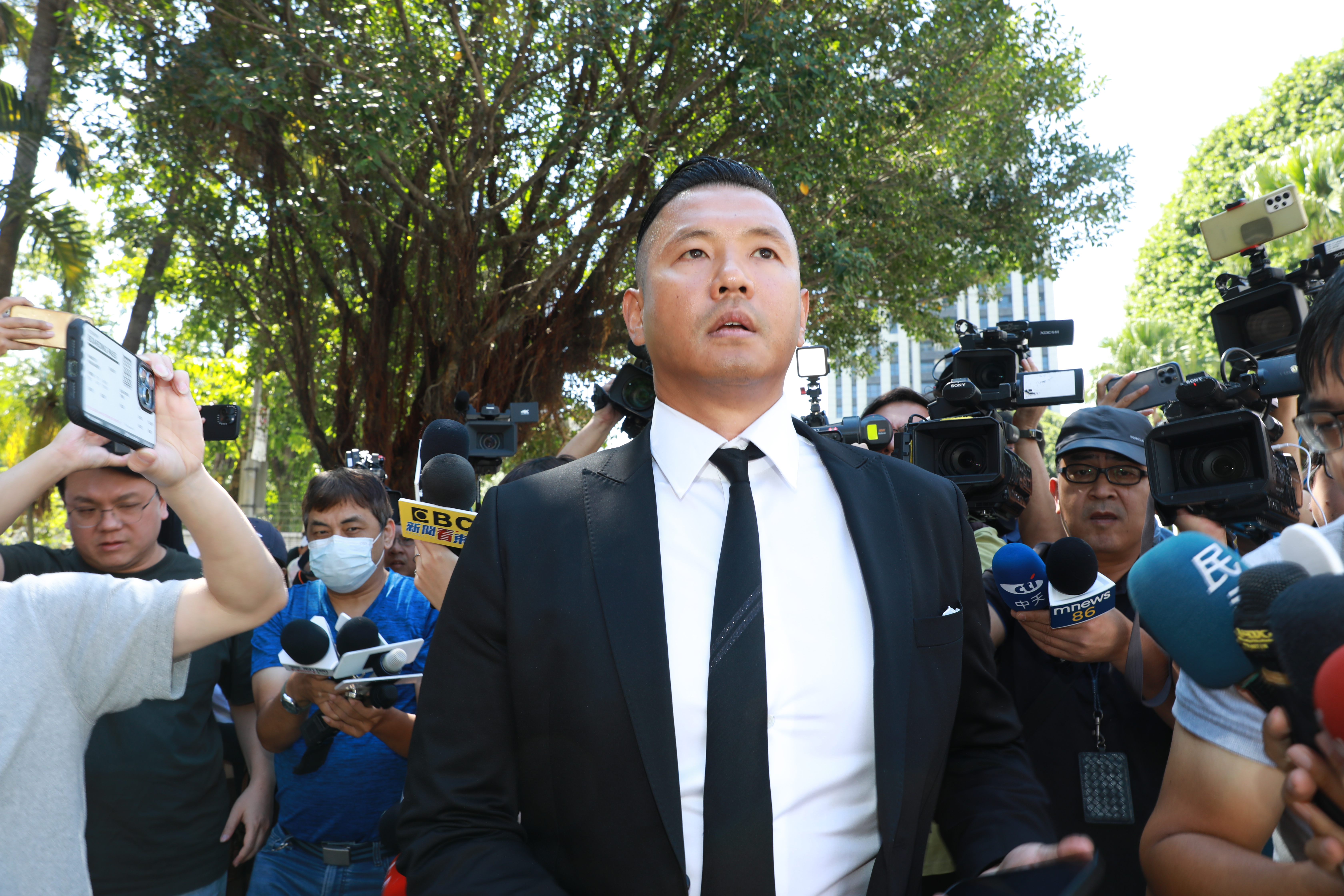 陳建州今天二度遭北檢傳喚出庭。