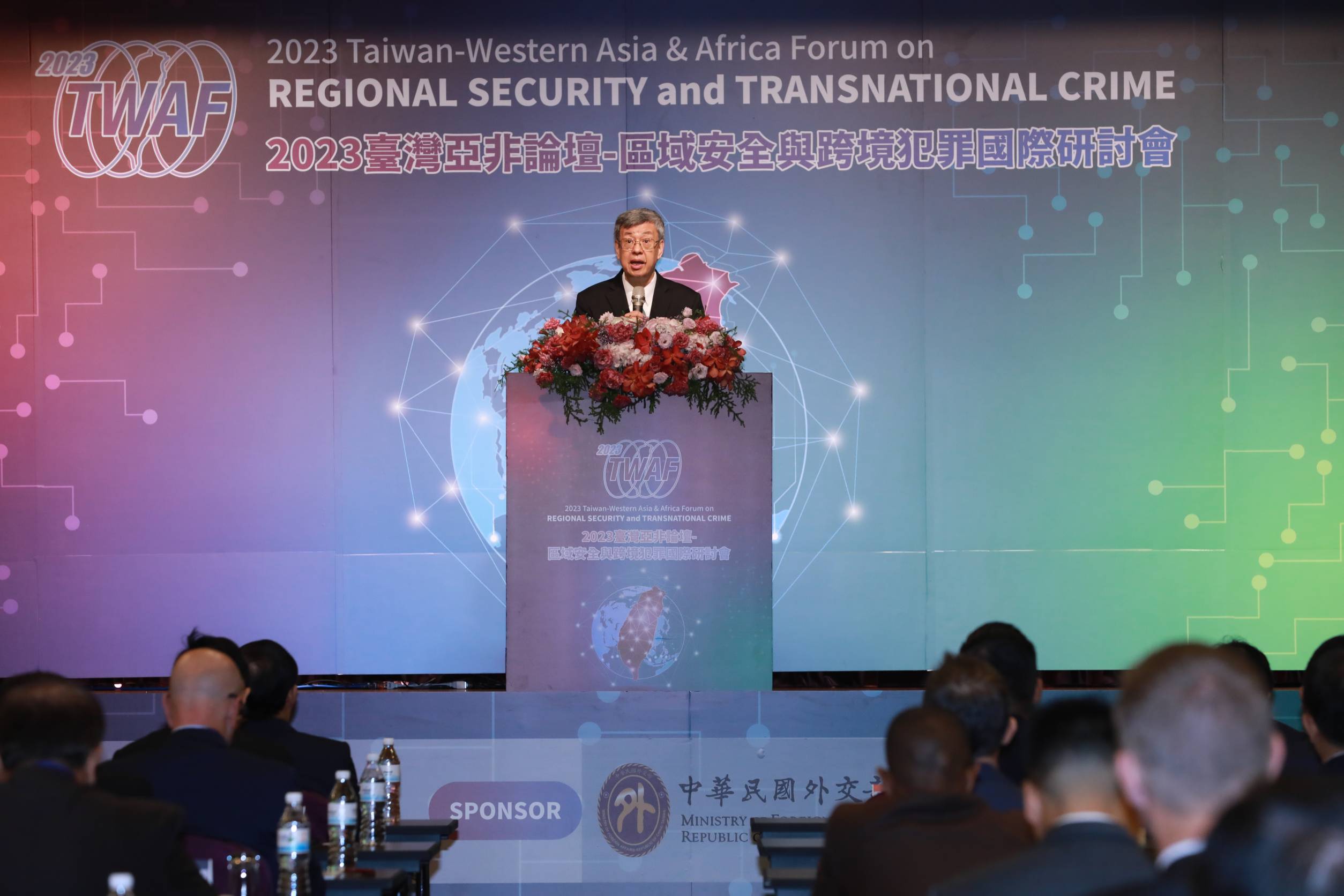 陳建仁強調假訊息是民主最大威脅，呼籲全民警覺，遏制有心人分化搞破壞。