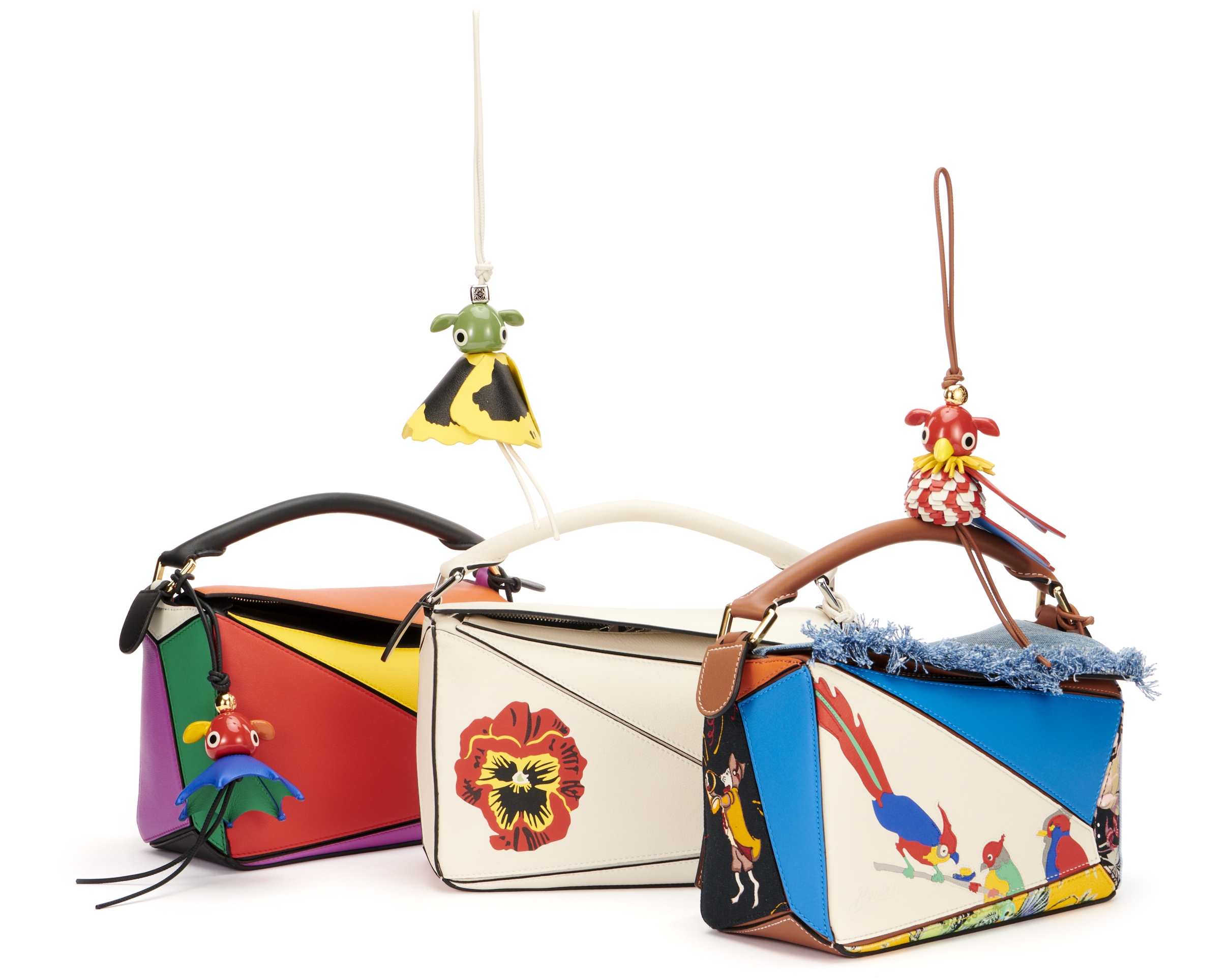 LOEWE為Puzzle包款推出「Puzzle 10系列」，共19顆典藏包款與一款新包。（LOEWE提供）