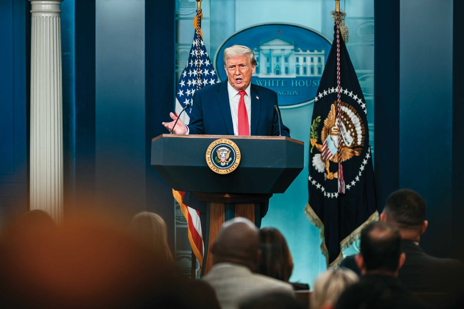 鏡觀/大夢初醒的川普就任一週年