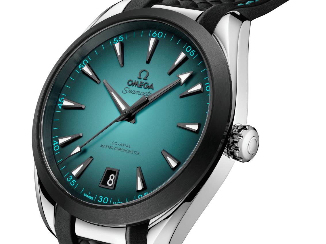 新錶2025／龐德放暑假？OMEGA 海馬 Aqua Terra綠松石色腕錶登場
