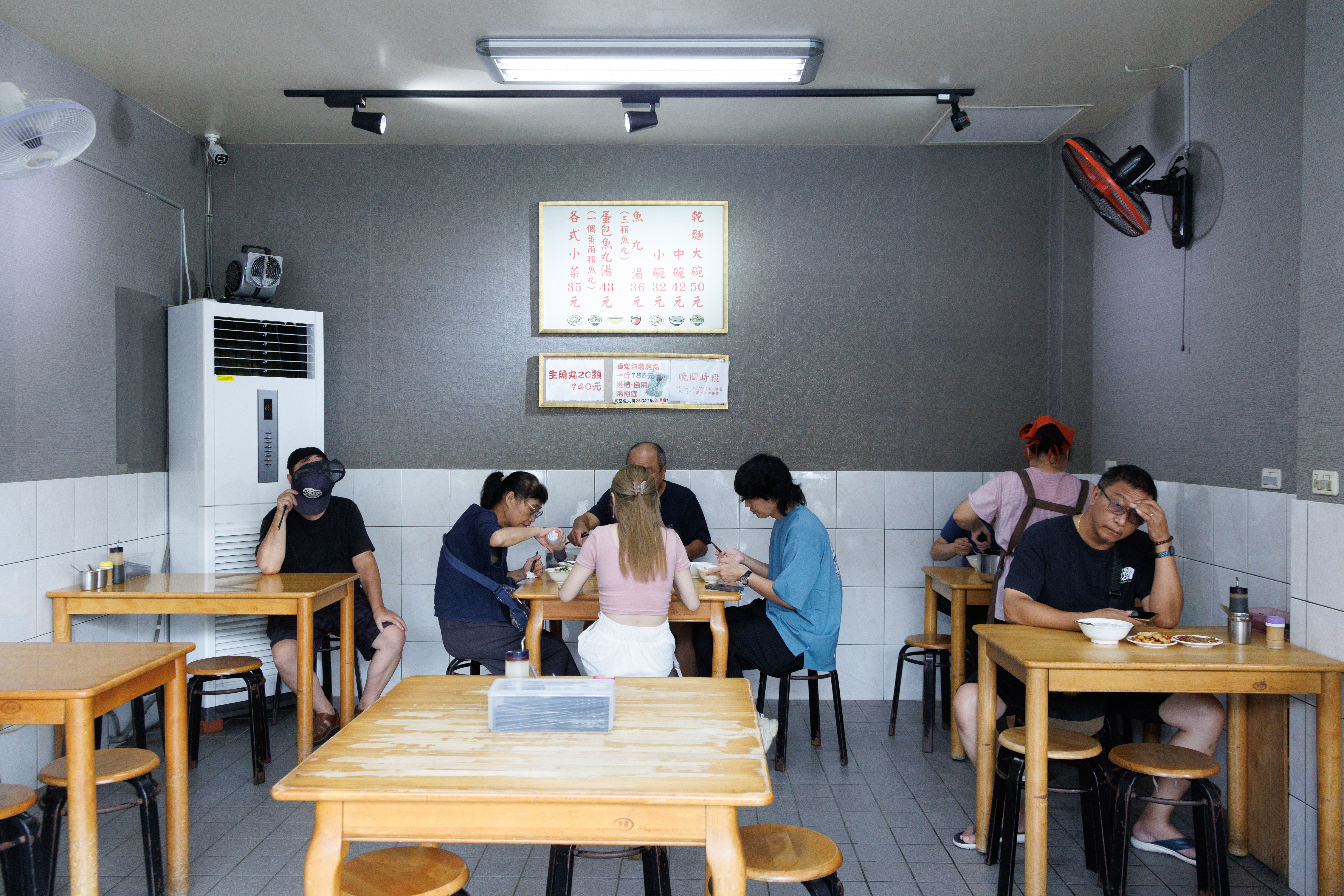 從路邊擺攤到現在有了店面,「林家乾麵」已經是台北城南著名的老店。