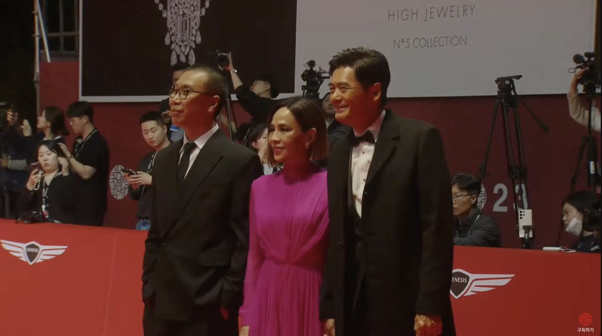 周潤發與愛妻出席釜山影展。（截圖自BIFF YouTube）