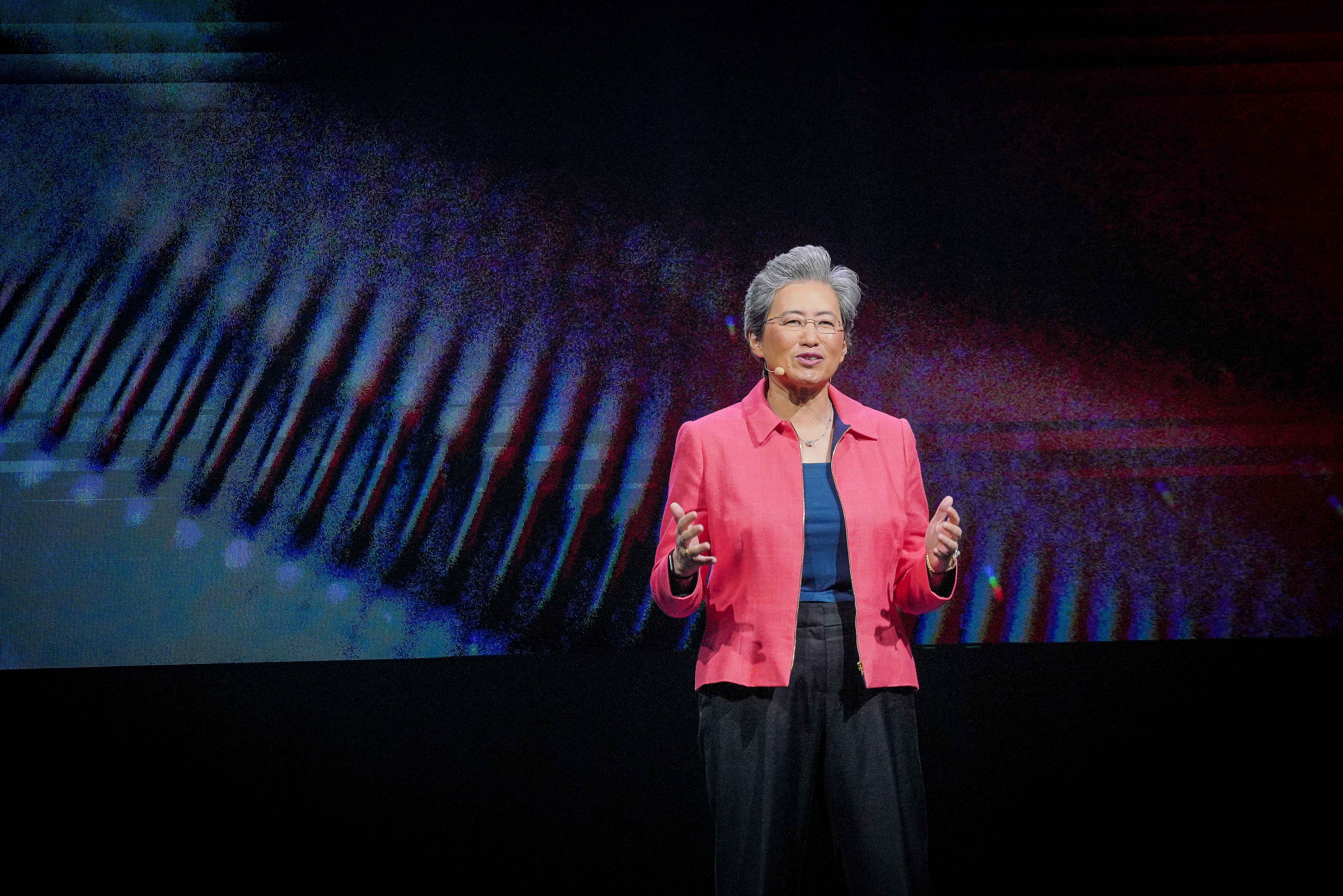 超微董事長蘇姿丰表示，將在台積電美國廠生產AI晶片和伺服器。（本刊資料照）