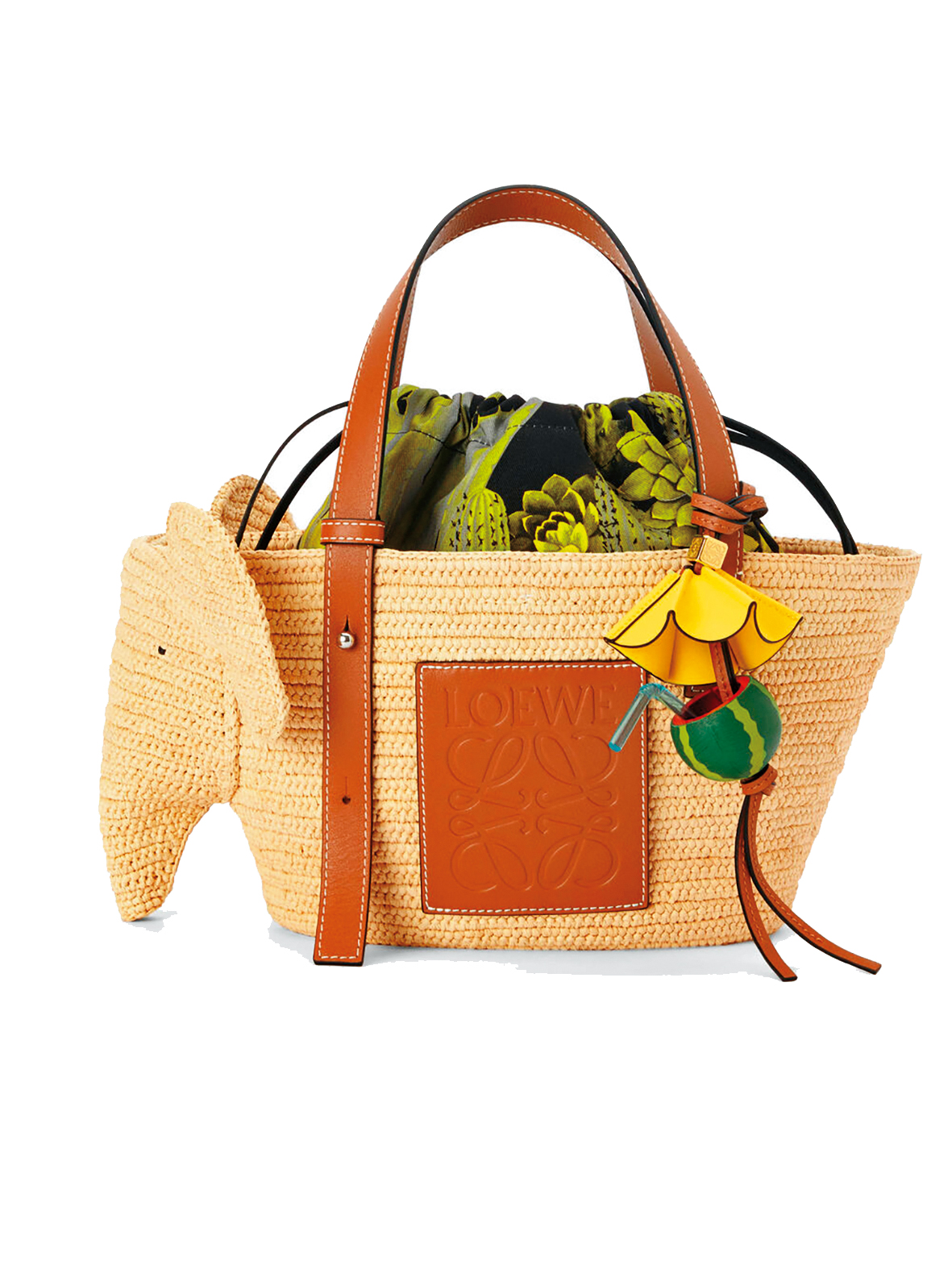 LOEWE大象造型拉菲草編織籃。NT$33,000