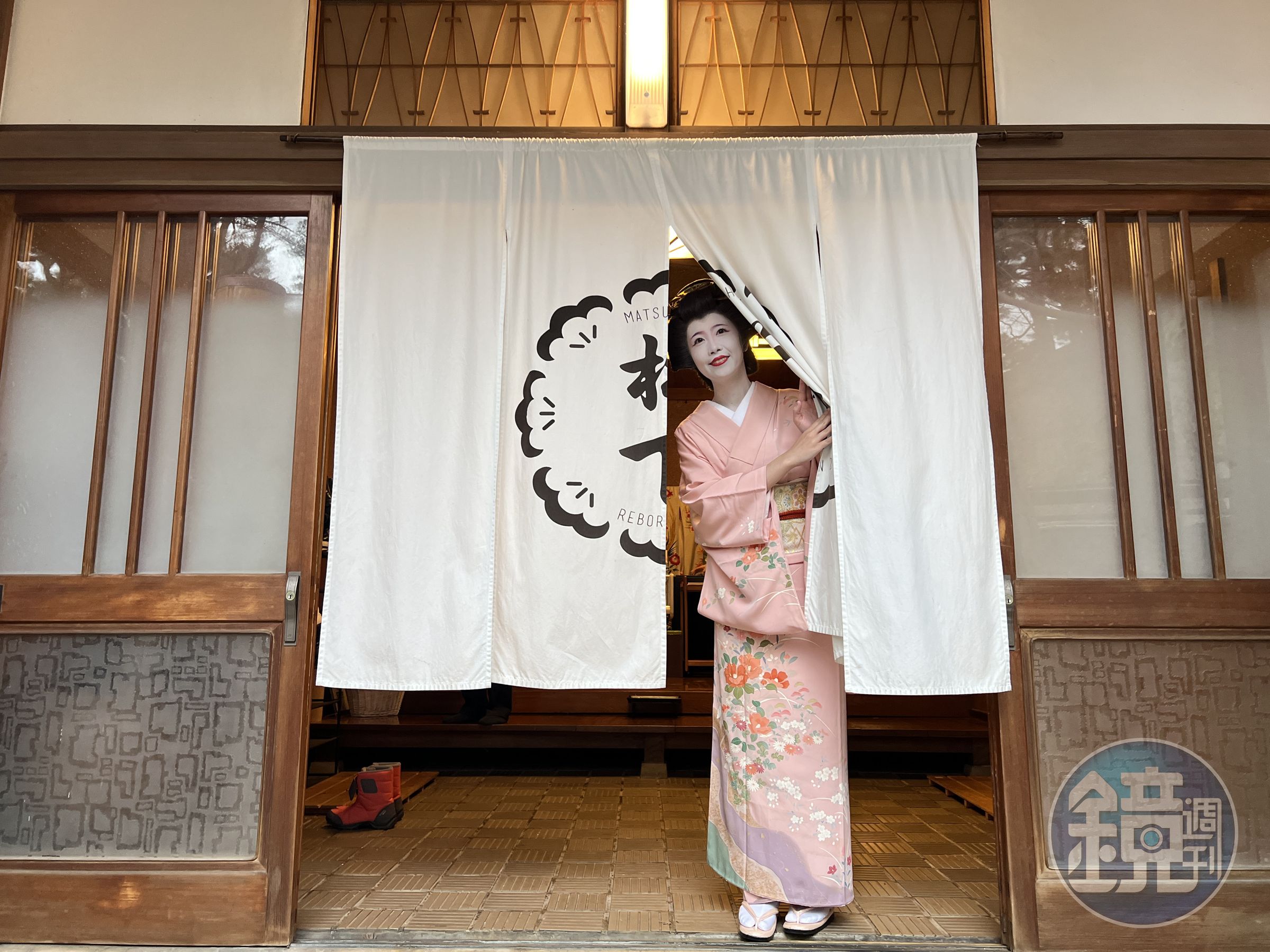 發展歷史可追溯至明治時代的秋田舞妓,是秋田美人的代表。